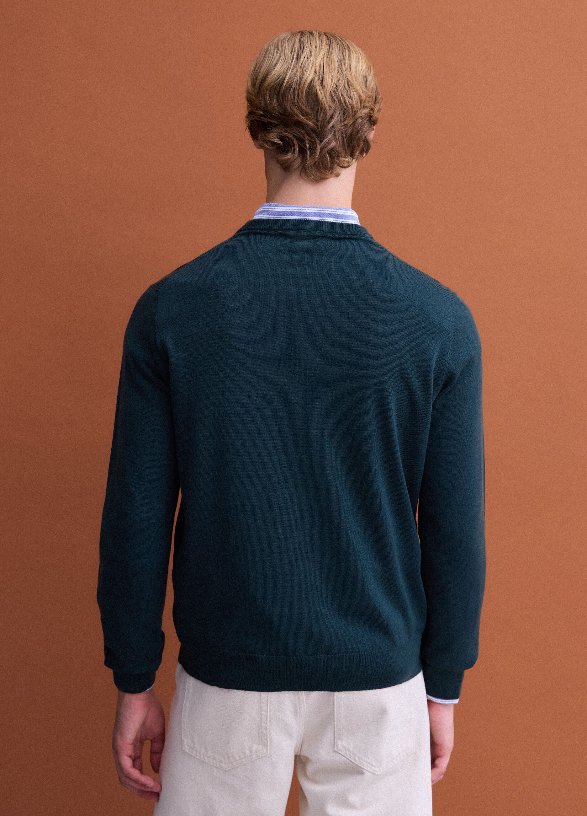 Green crew-neck pure merino wool jumper, regular fit