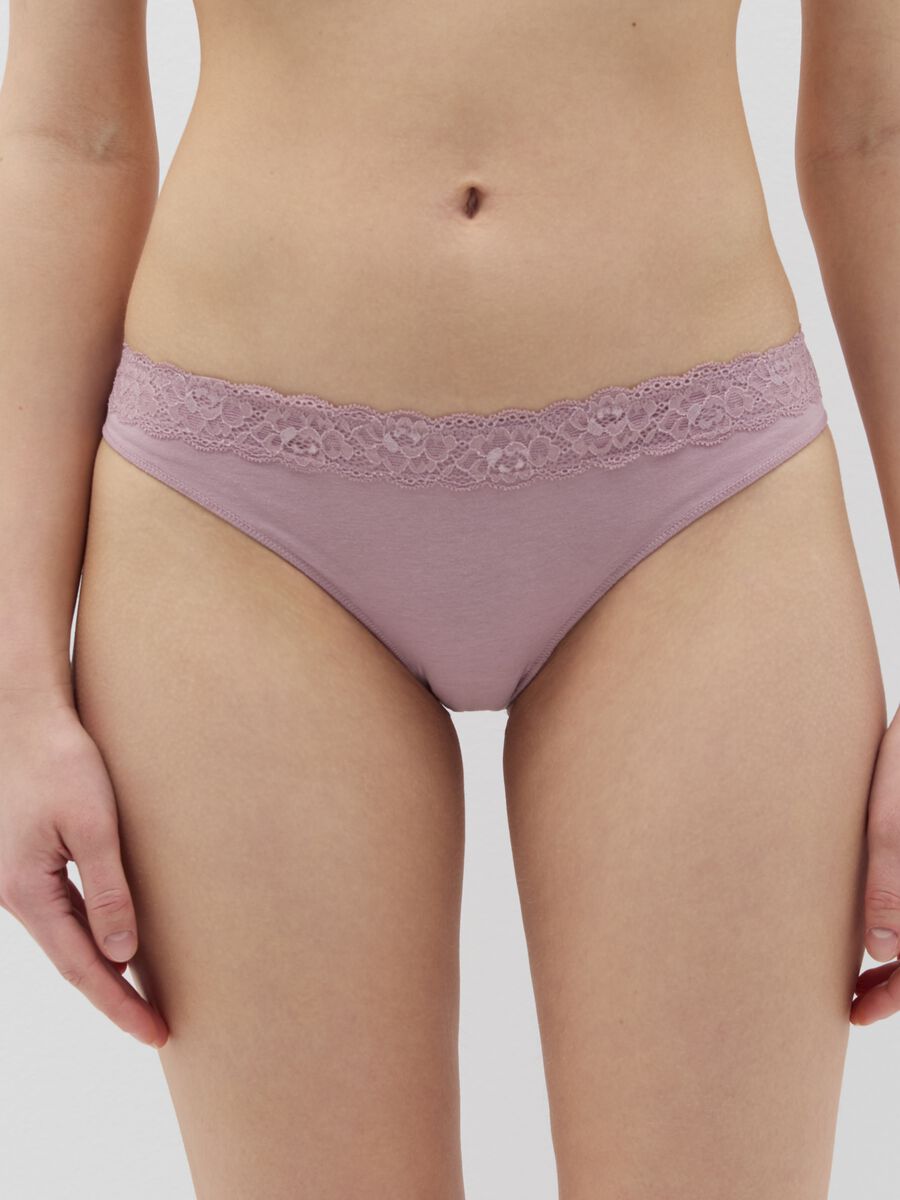 Brazilian-cut briefs with lace trim_2