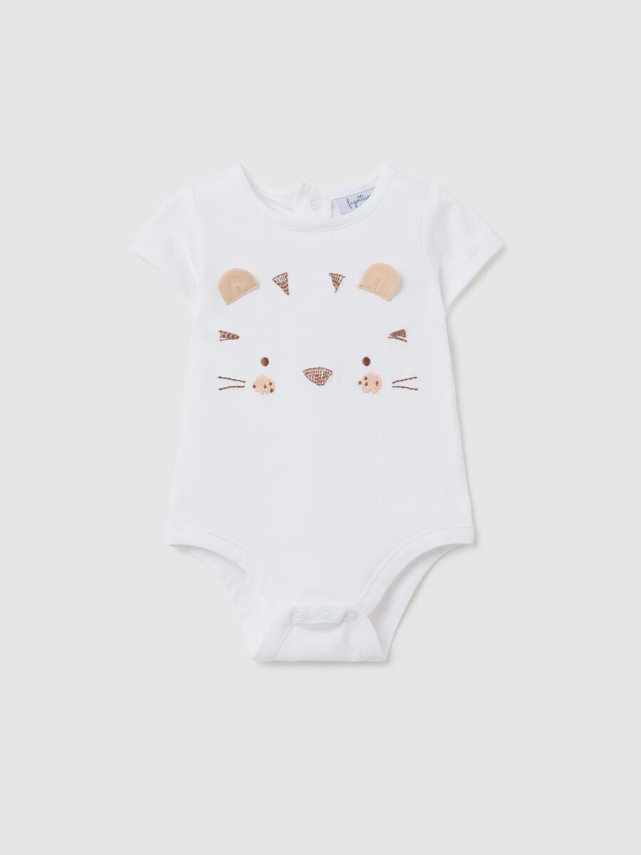 White bodysuit with kitten embroidery and applications_0
