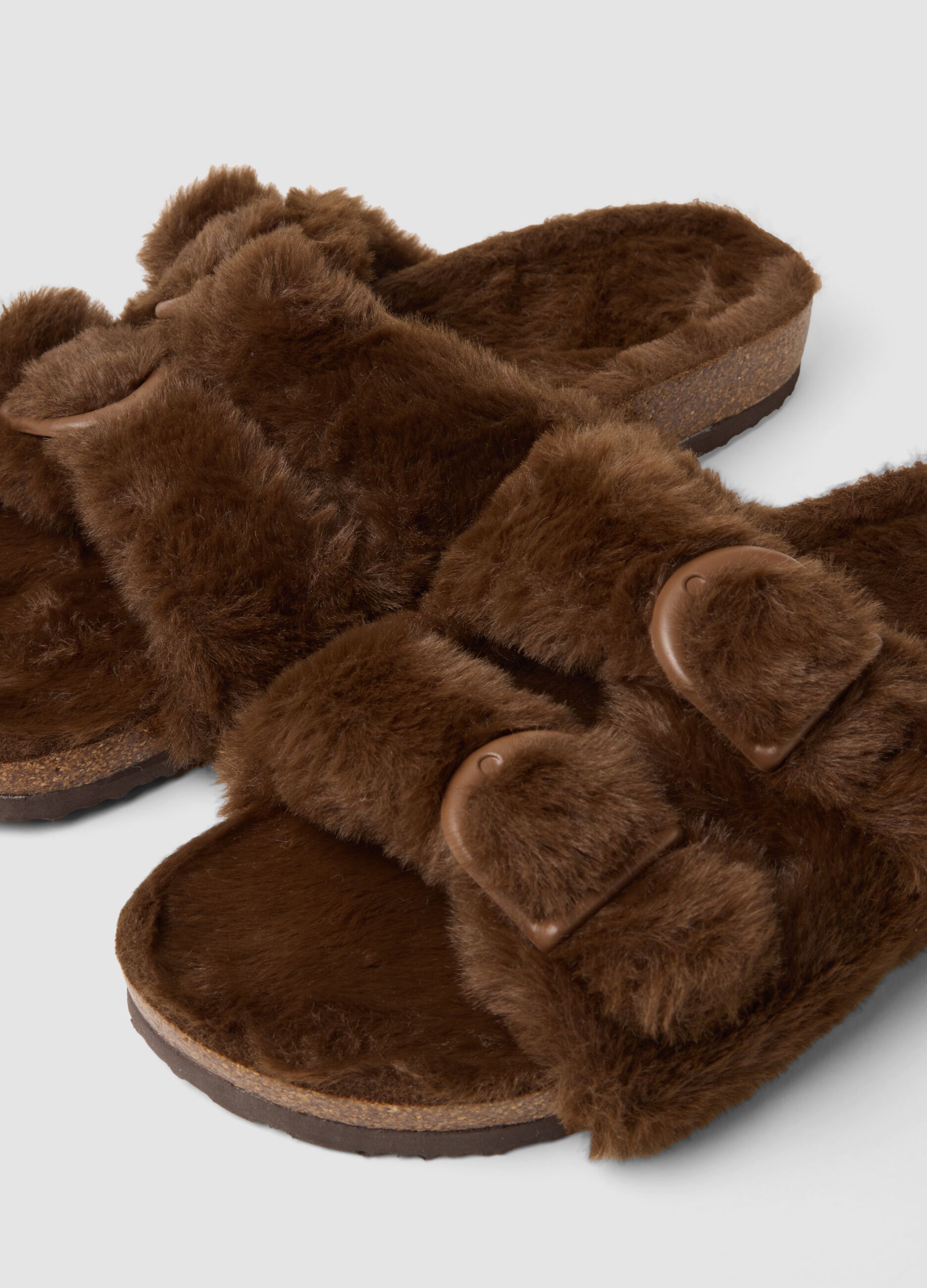 Brown double-strap slippers