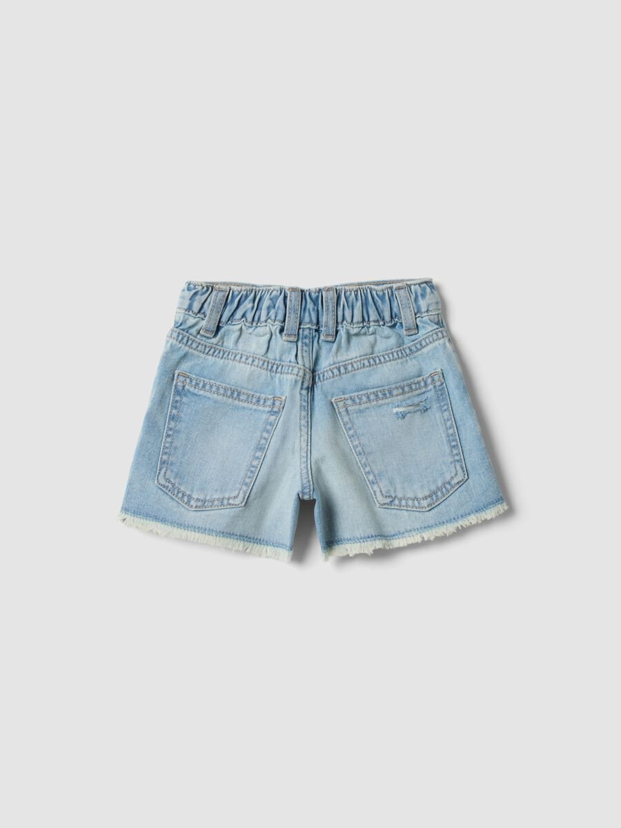 Shorts denim blu in puro cotone da bambina regular fit con strappi_1