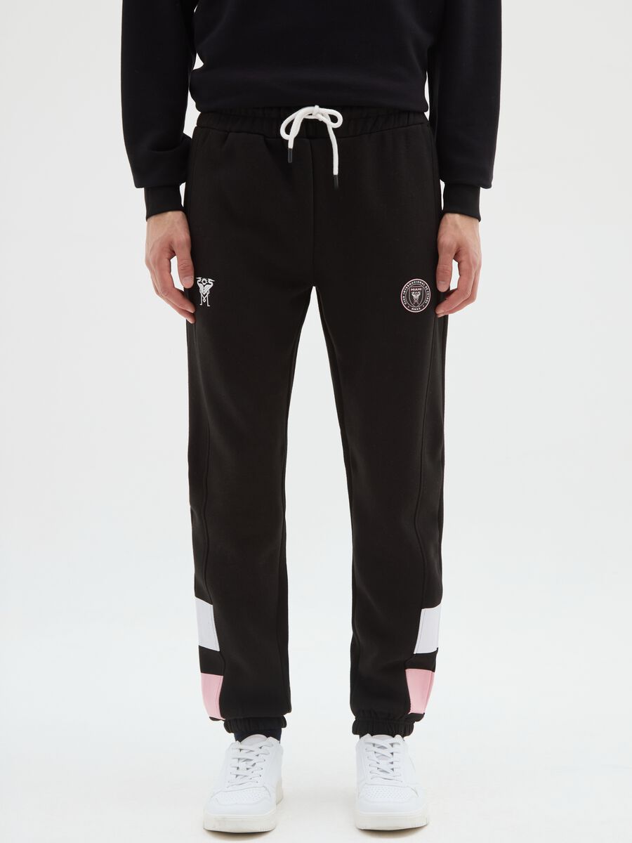 Black cotton blend trousers in regular fit_1