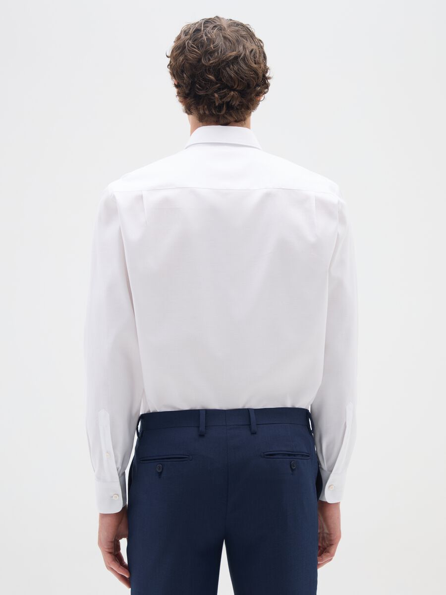 White pure cotton shirt regular fit easy iron_2