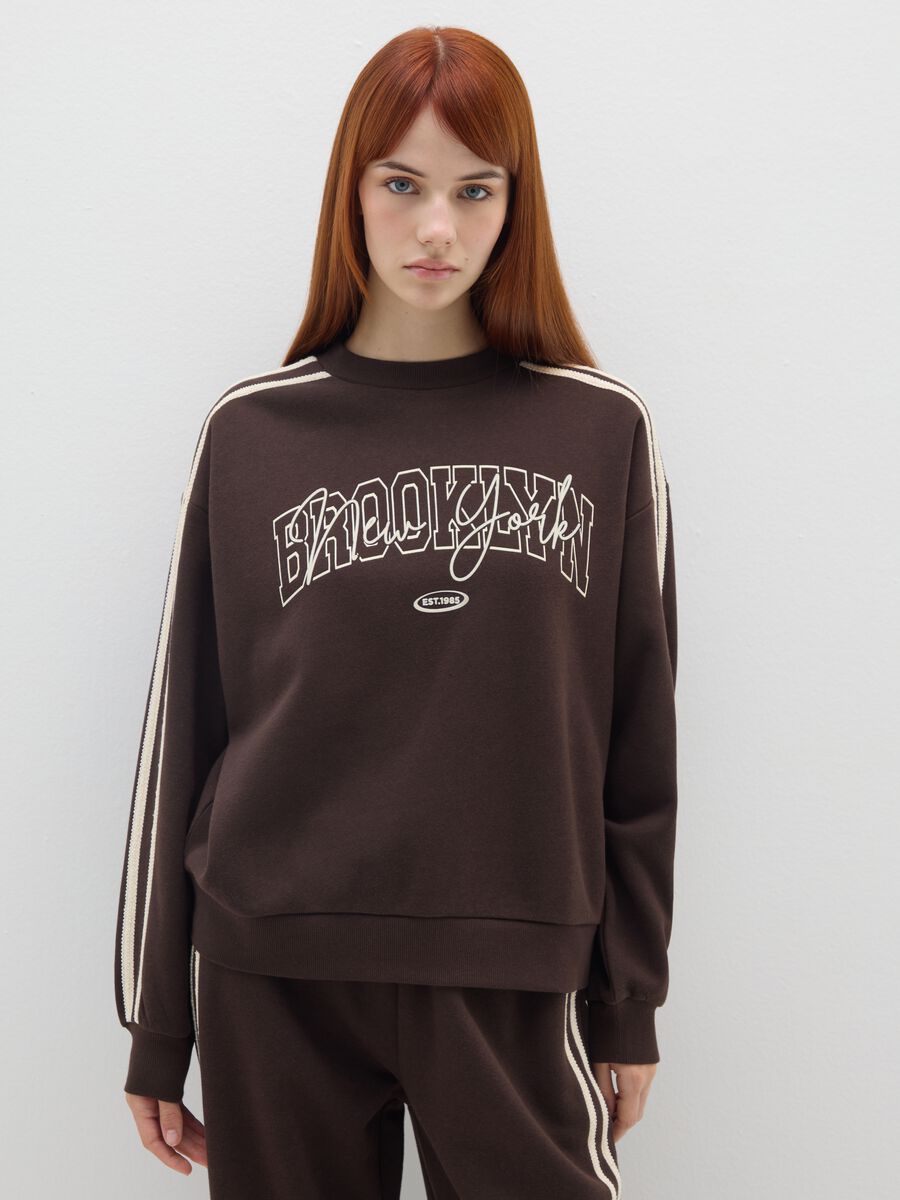 Brown striped regular fit cotton blend sweatshirt_0