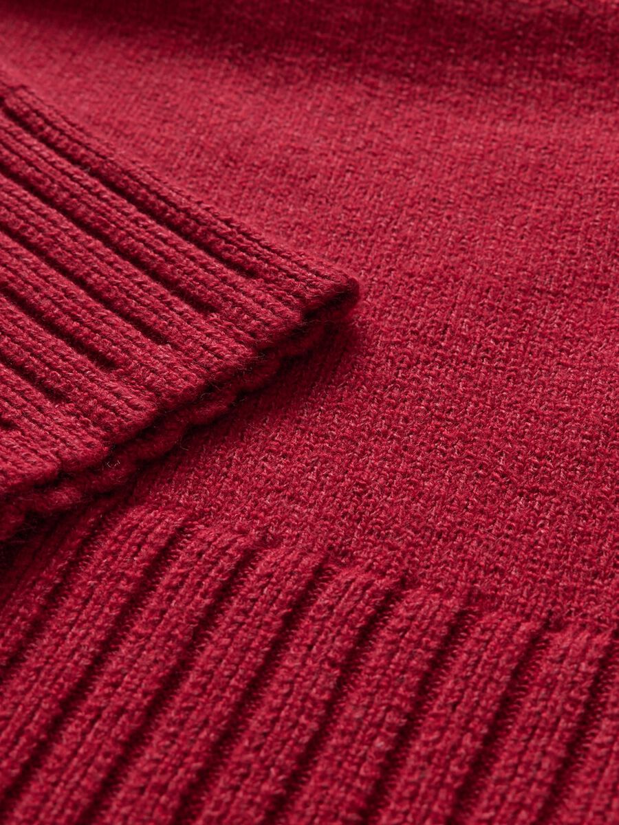 Cropped sweater with mock neck and raglan sleeves_4