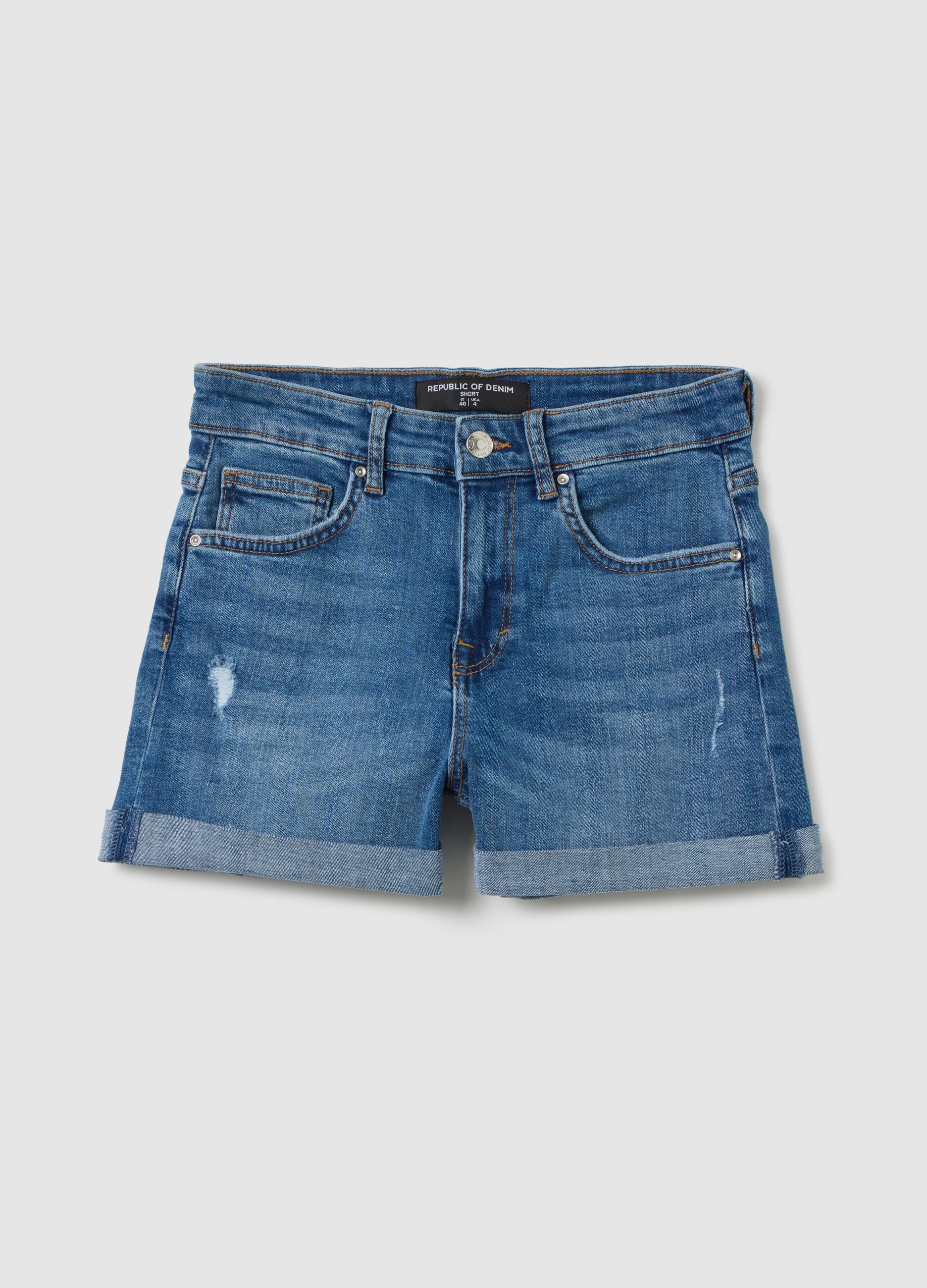 Women's blue denim slim fit shorts with turn-up