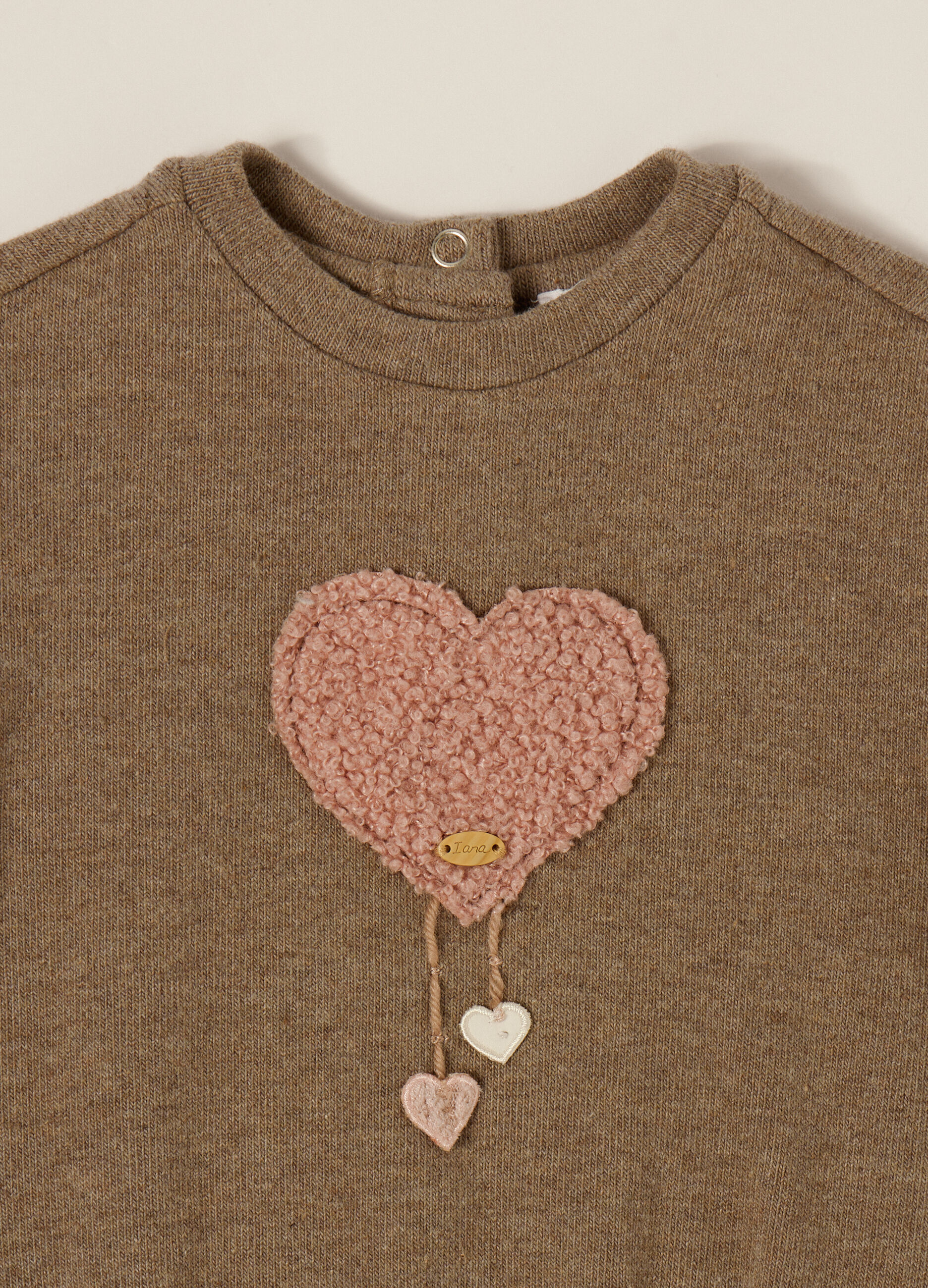 Brown newborn set with heart appliqués