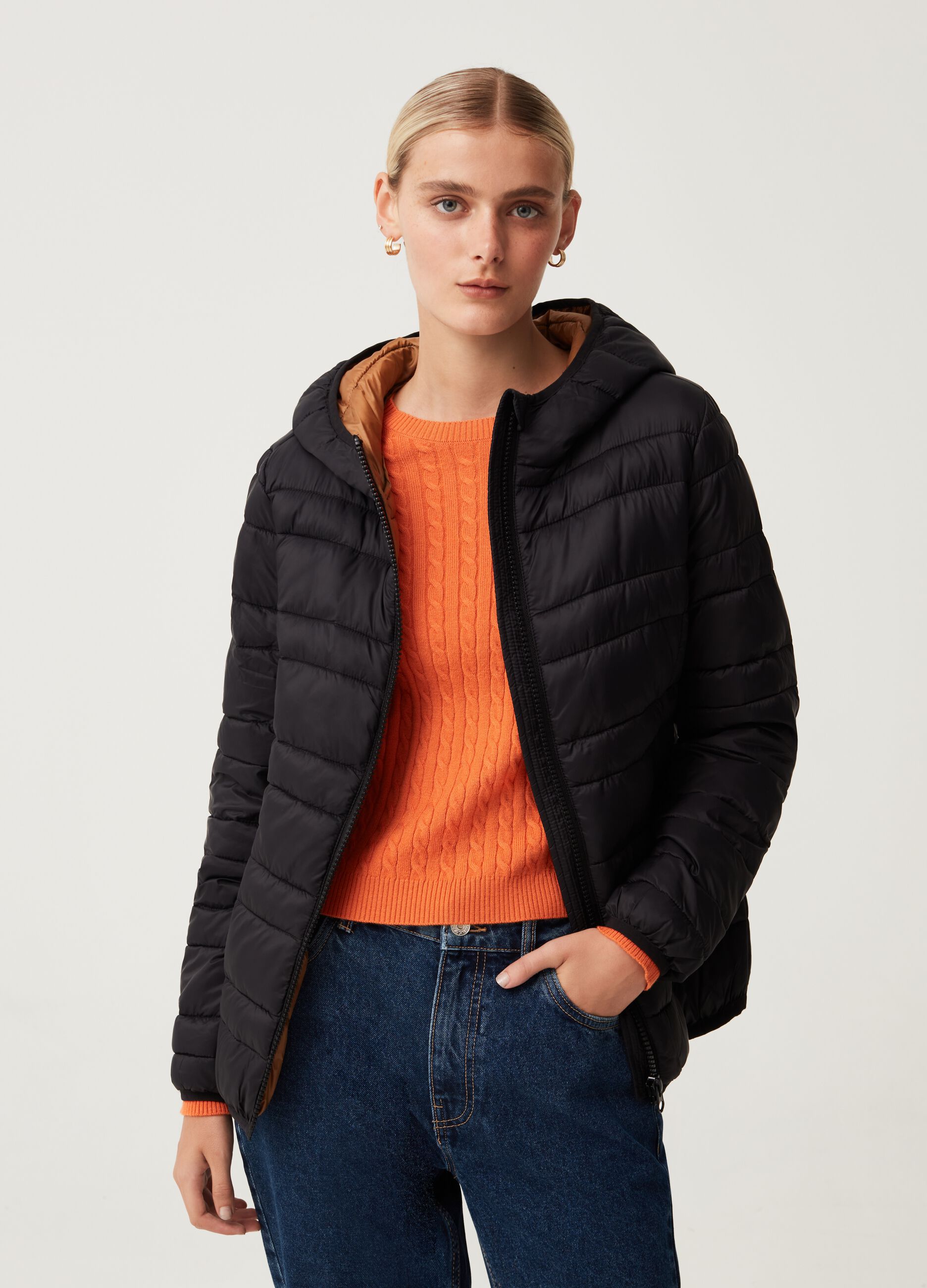 Piumino full-zip ultralight con cappuccio_0