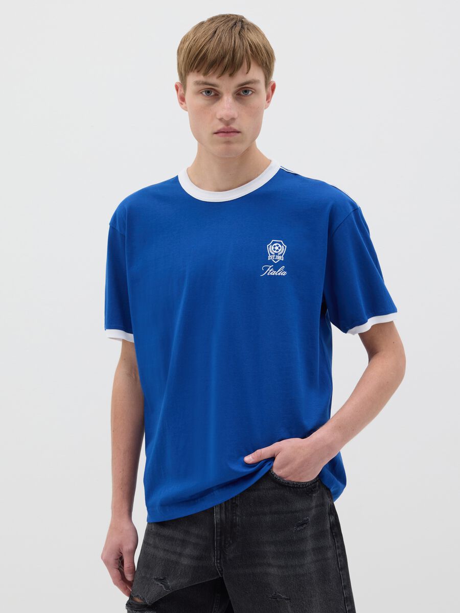 Blue T-shirt with contrasting edging_0