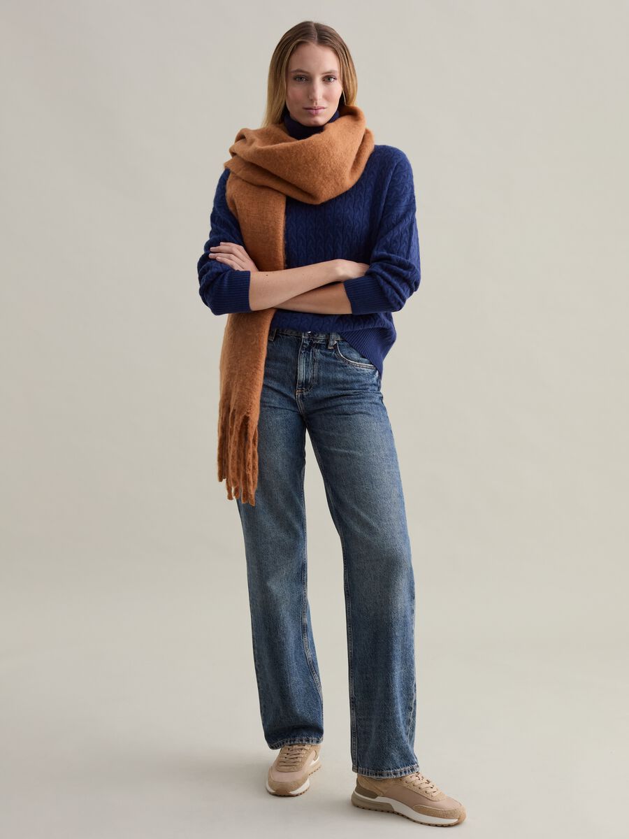 Fringed scarf_3