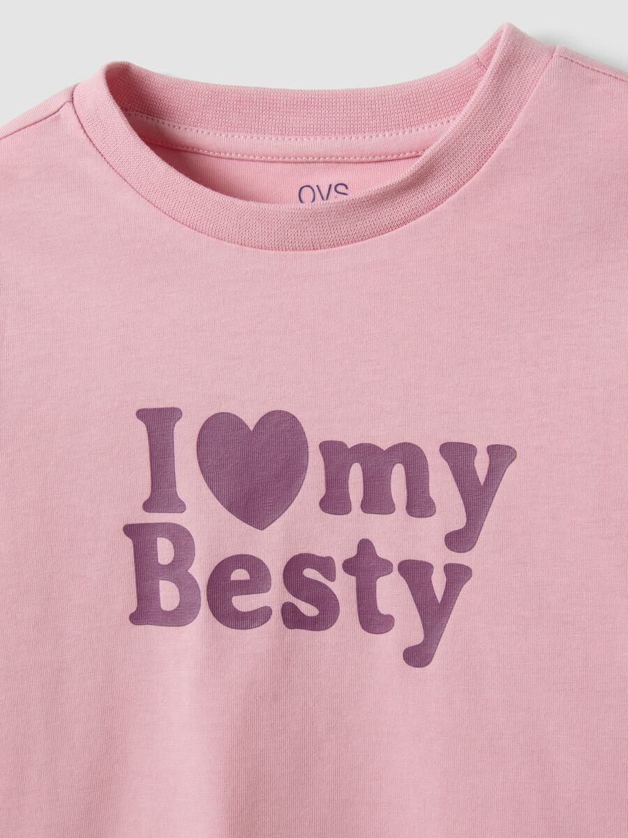 Pink organic cotton T-shirt with front print for girls, regular fit_2