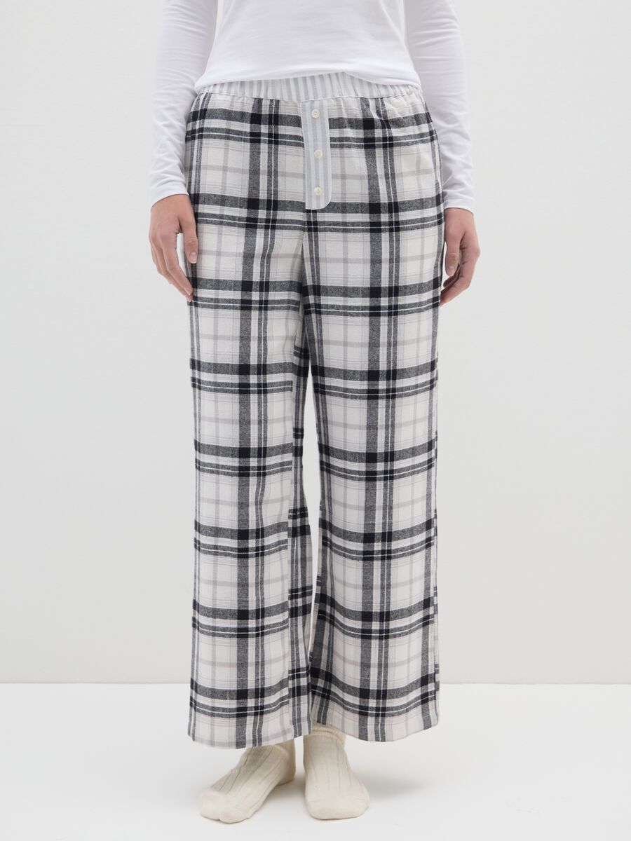 Grey checked flannel pyjama trousers_1