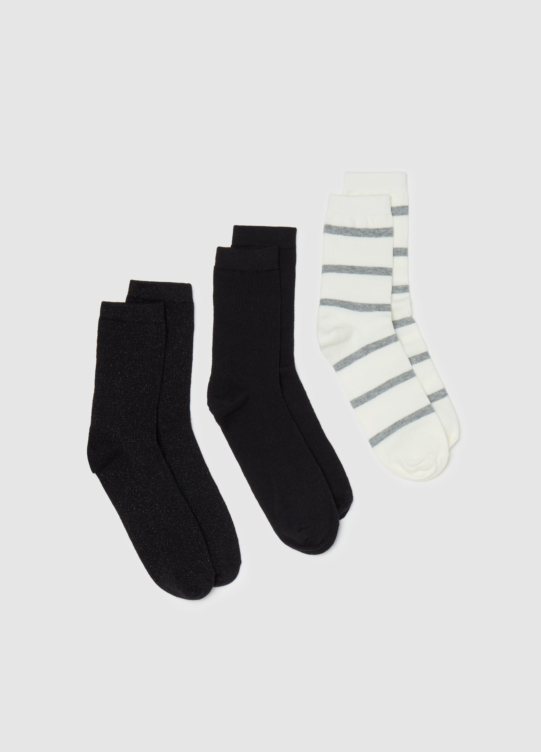 Three-pair pack short stretch socks