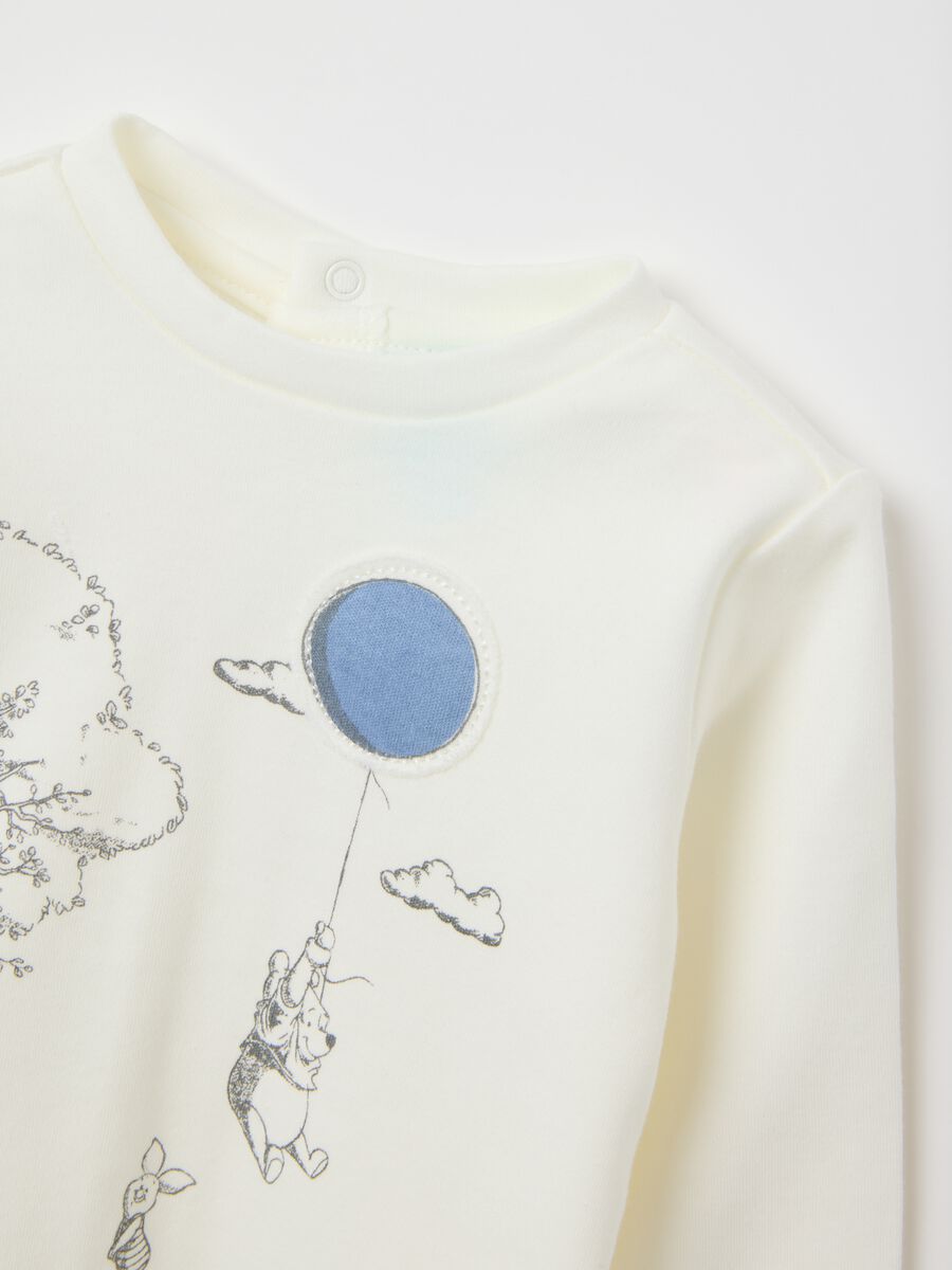 Newborn long-sleeve top in pure white cotton_2