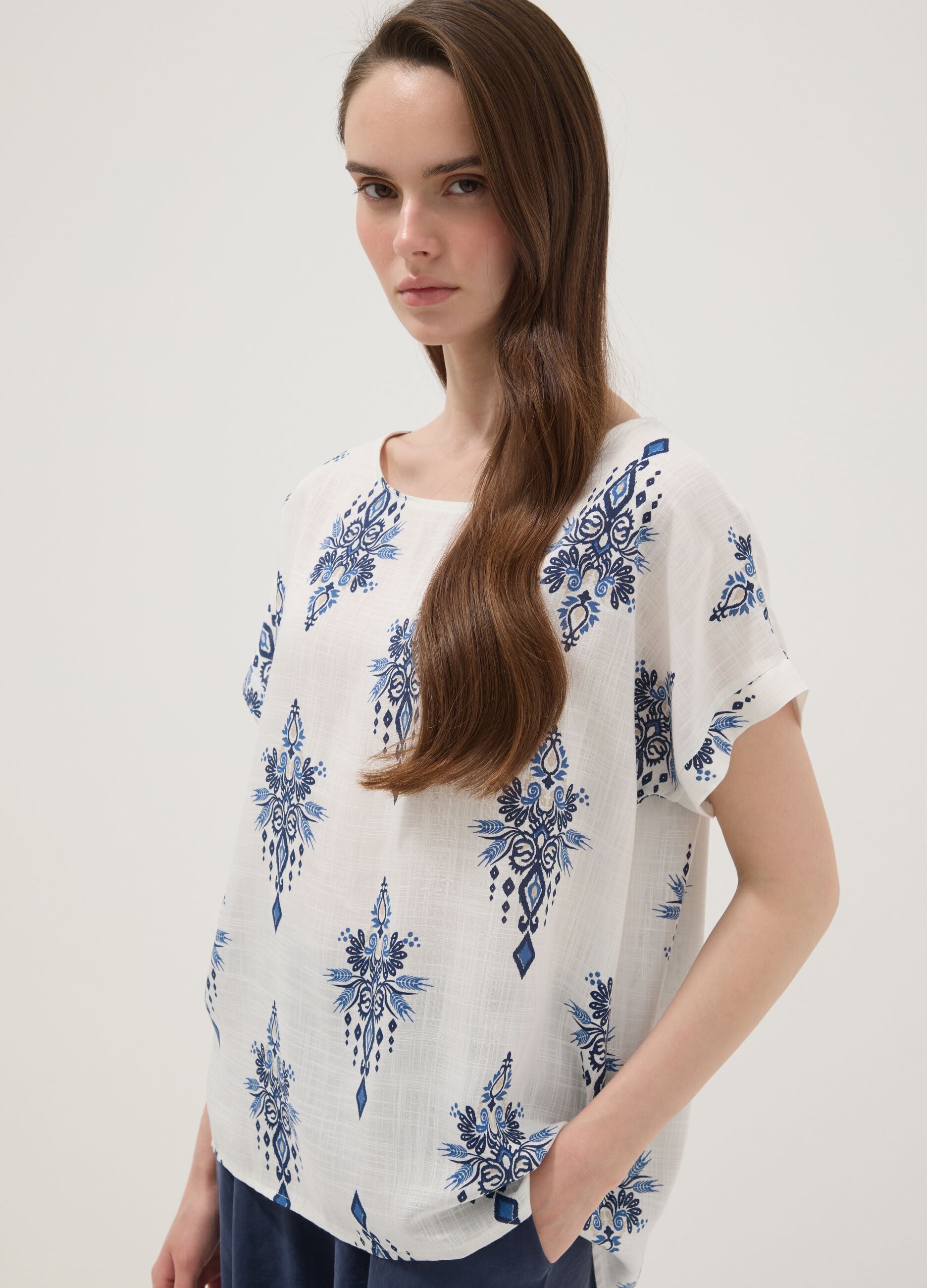 White pure viscose blouse with blue print, regular fit