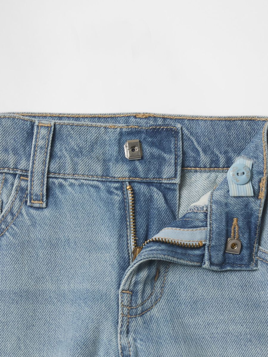 Light Denim Shorts with Butterfly Application_4