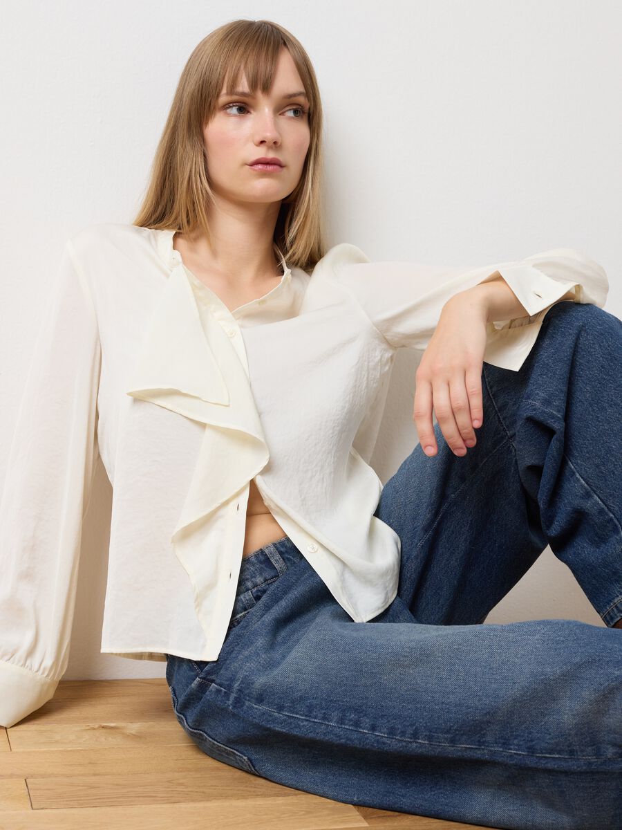 White Blouse with Mandarin Collar_0