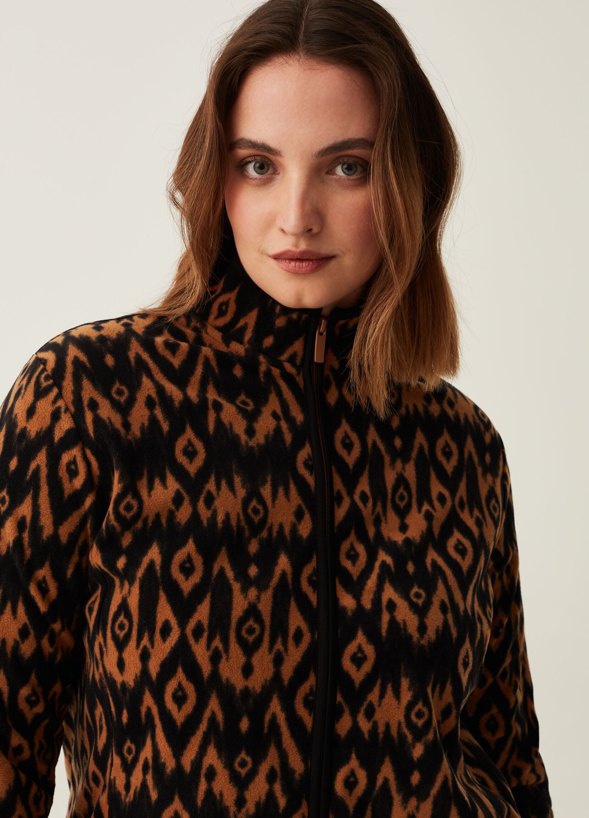 Full-zip in pile fantasia ikat Curvy_0