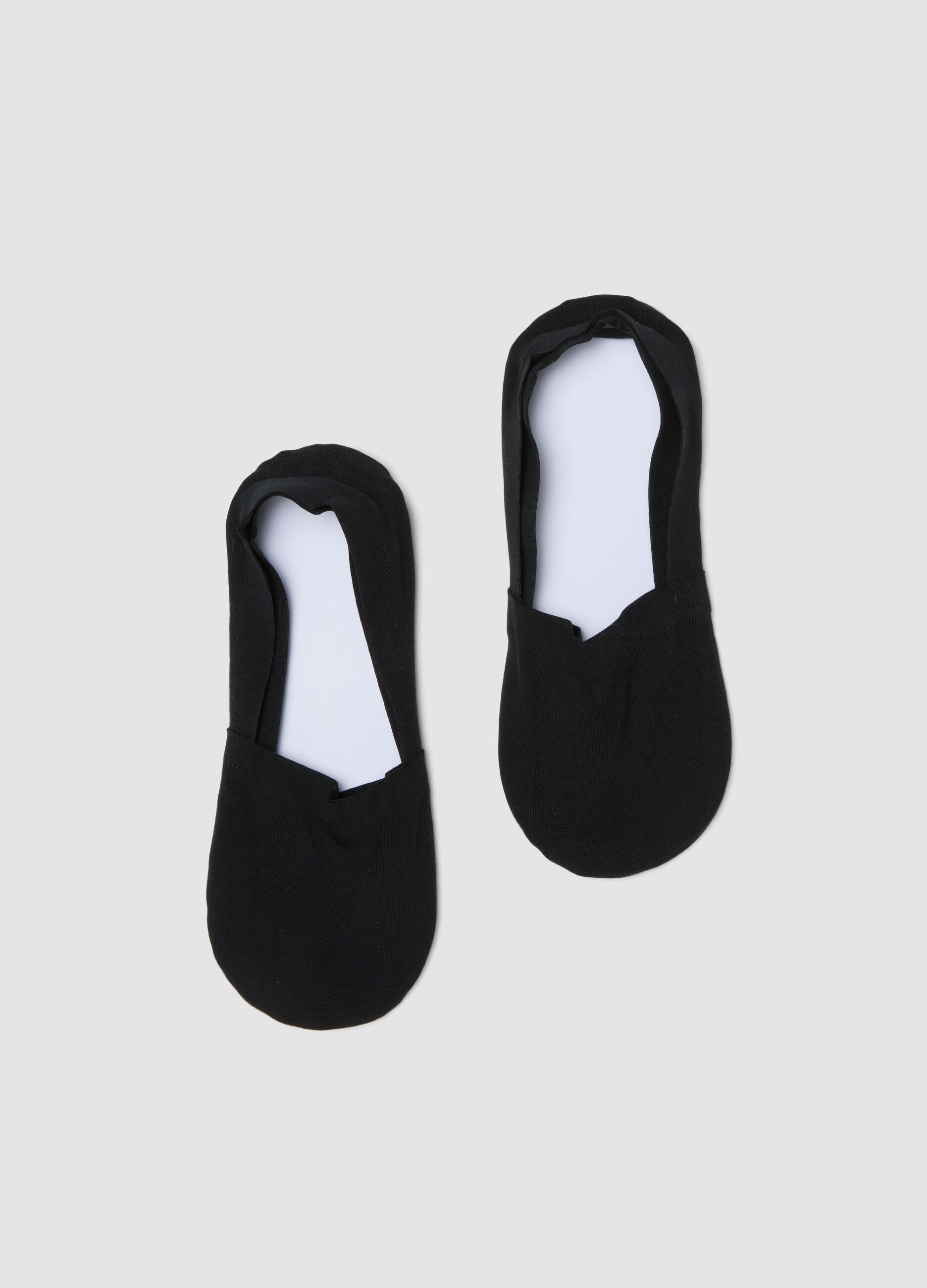2-pack of black organic cotton no-show socks