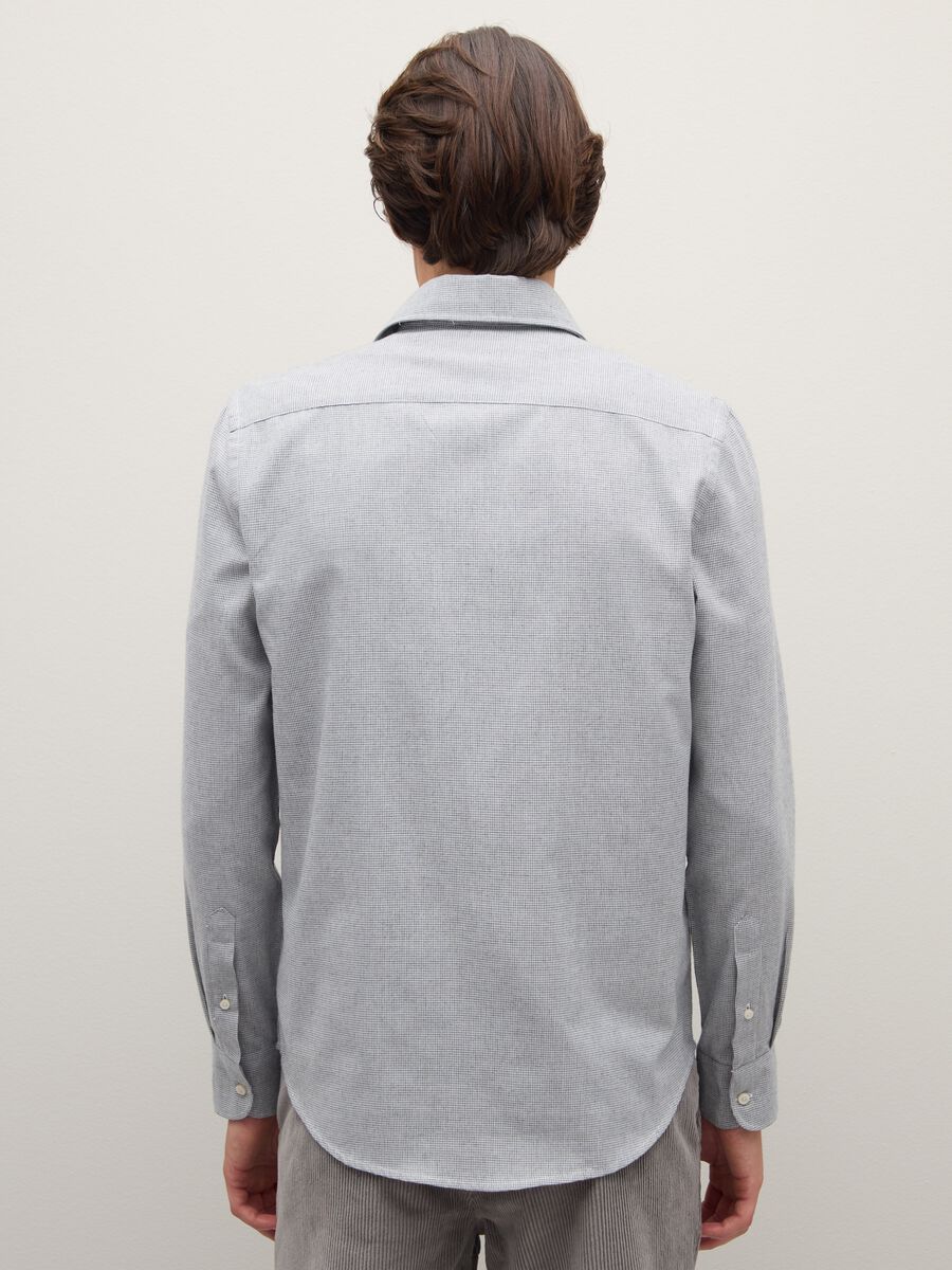 Grey checked cotton blend shirt in regular fit_3