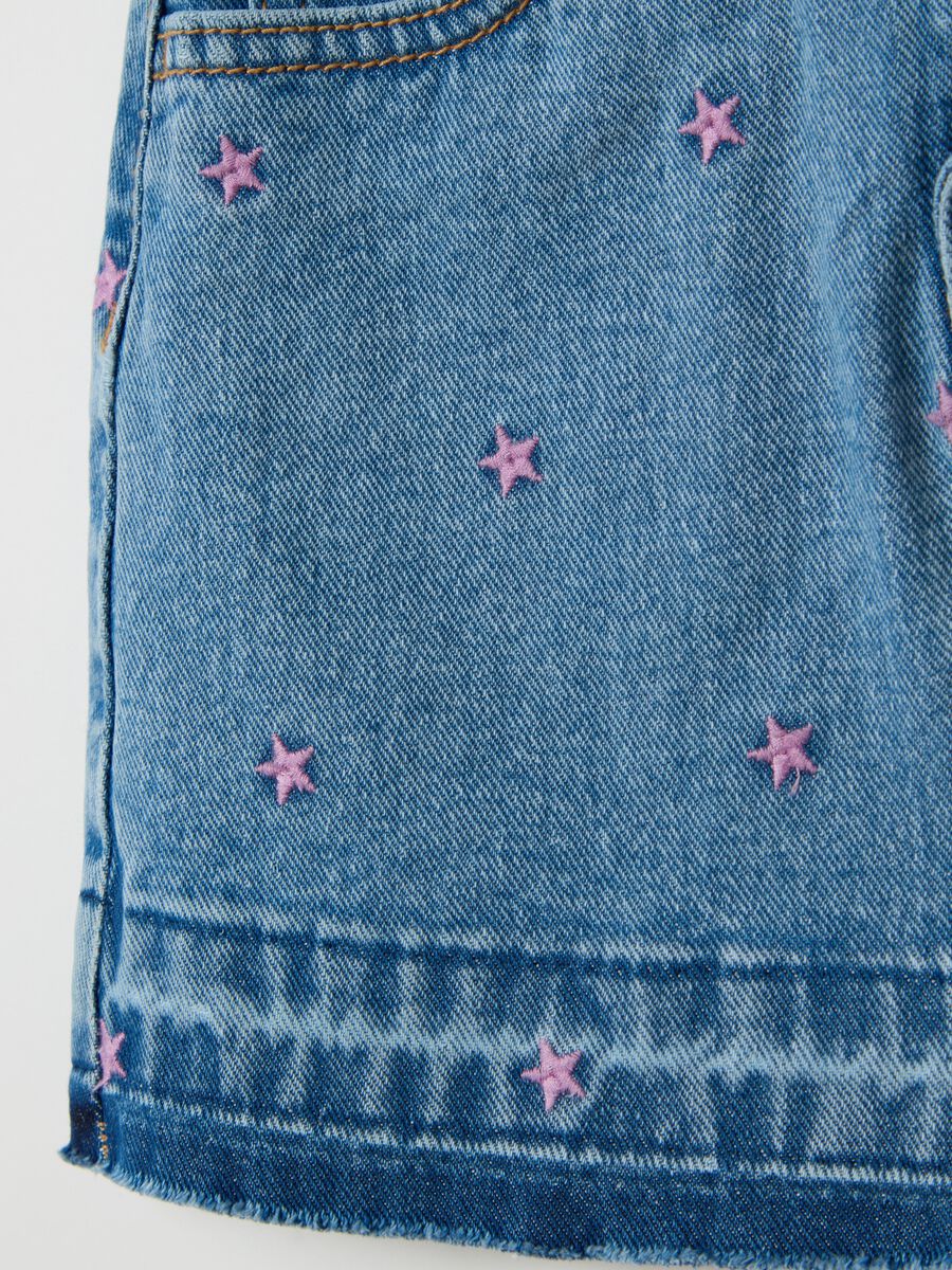 Denim miniskirt with stars embroidery_3