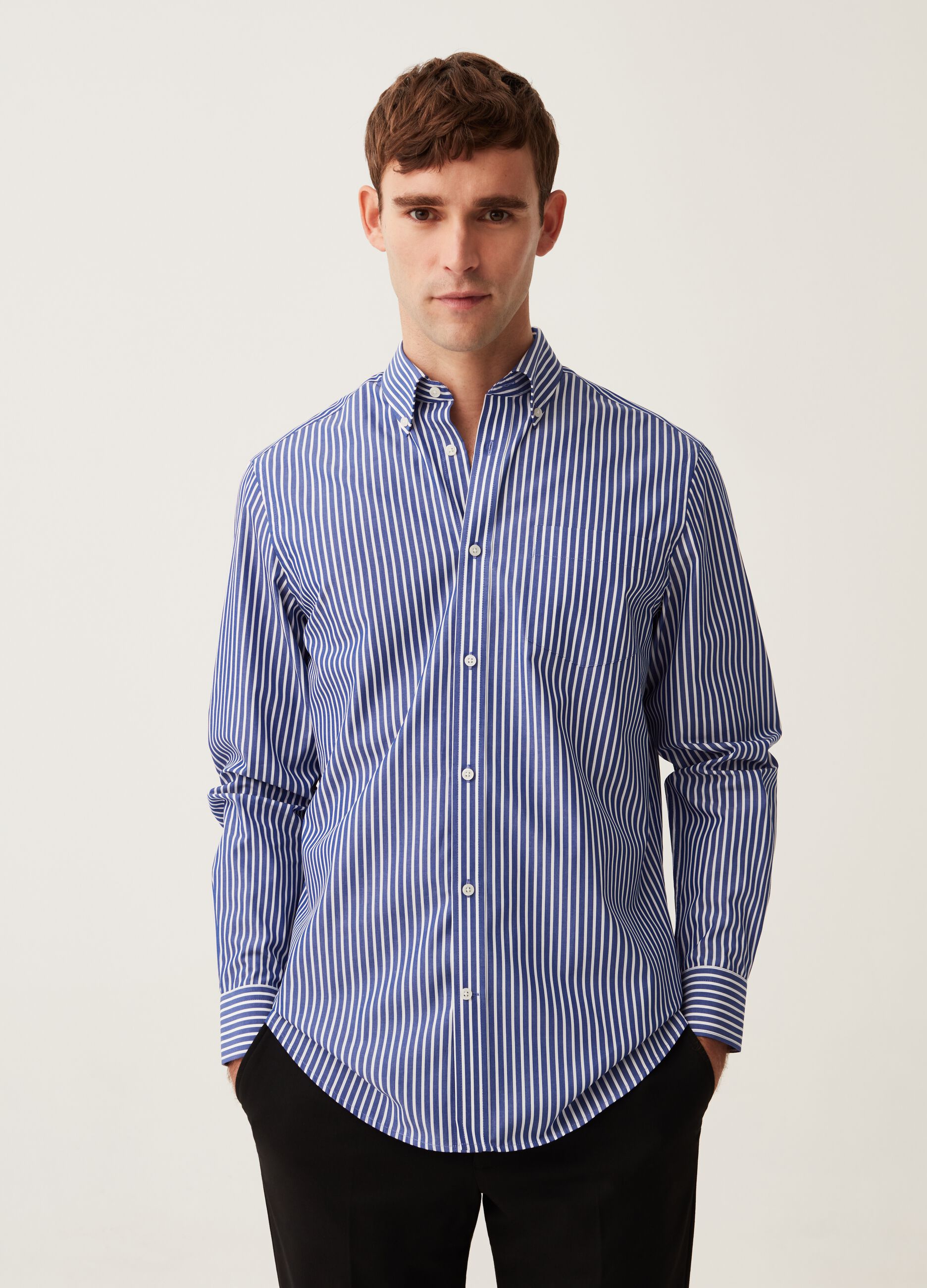 Regular-fit easy-iron striped shirt