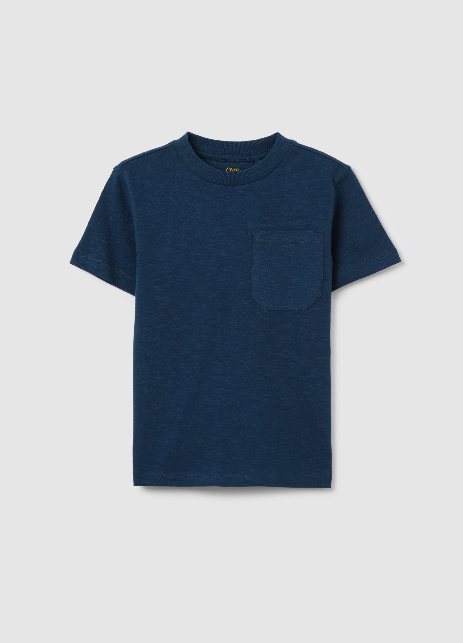 Blue T-shirt in organic cotton with pocket