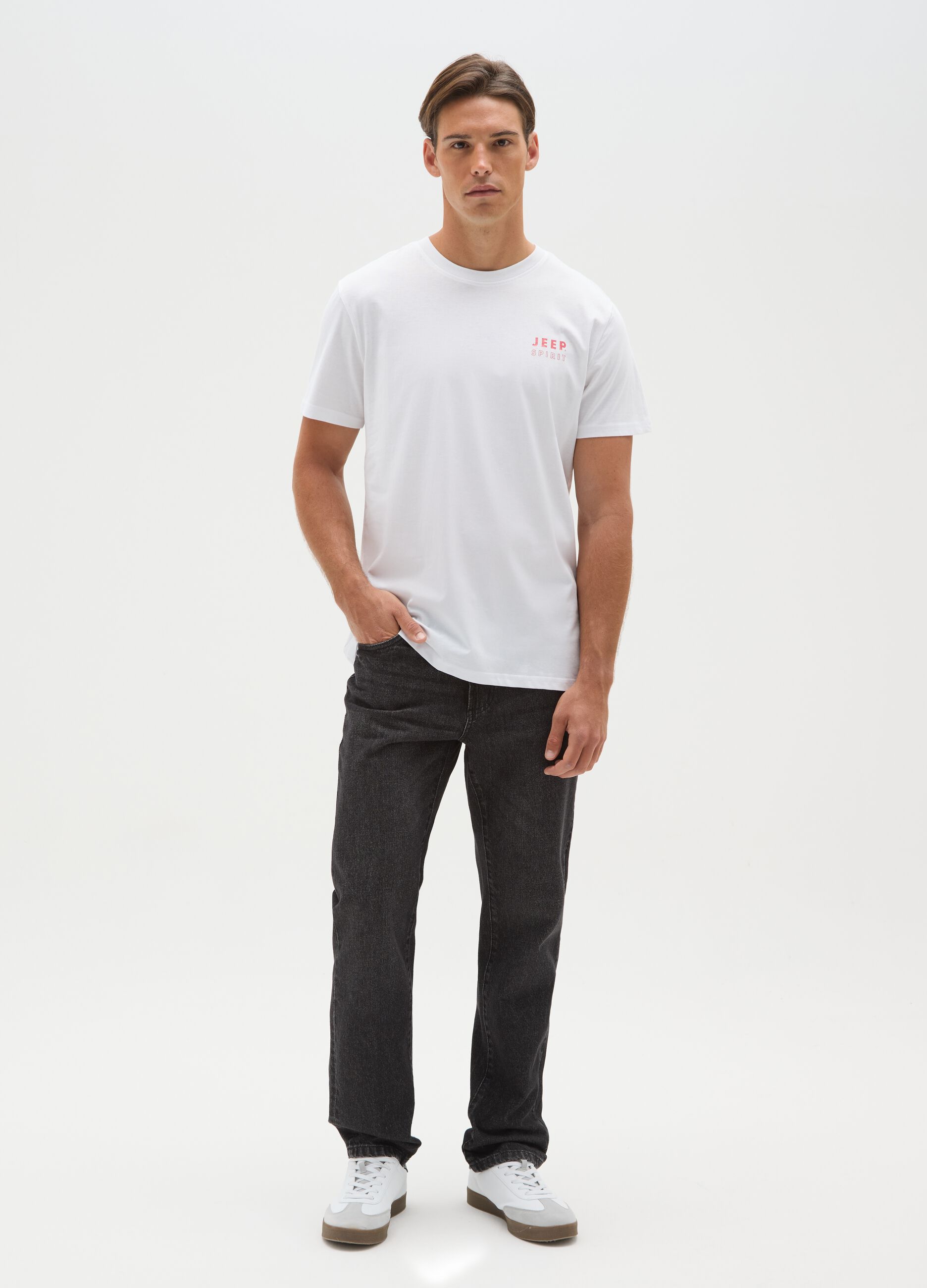 Men's pure cotton white regular fit T-shirt with print