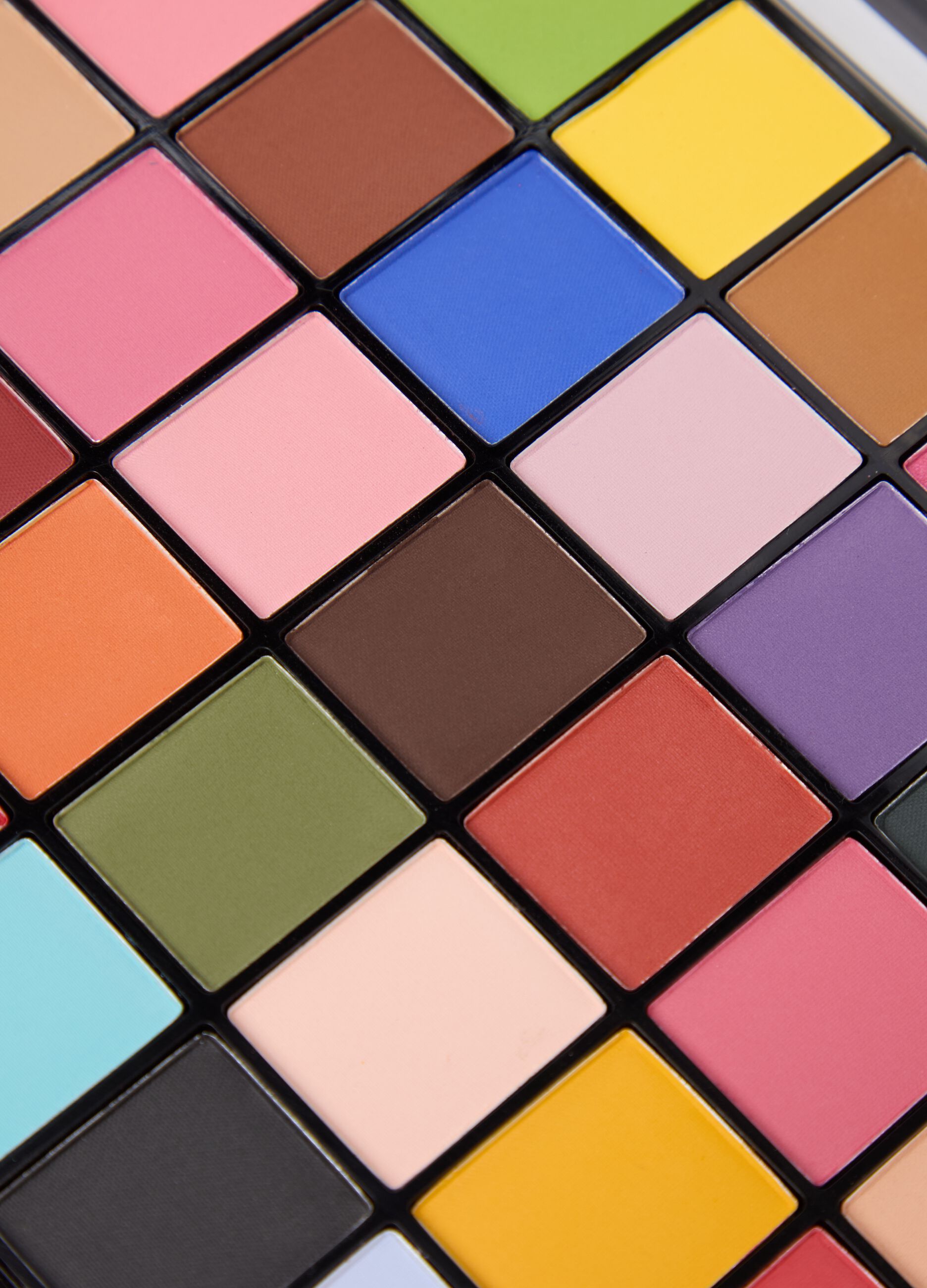 Maxi Reloaded Palette Monster Mattes