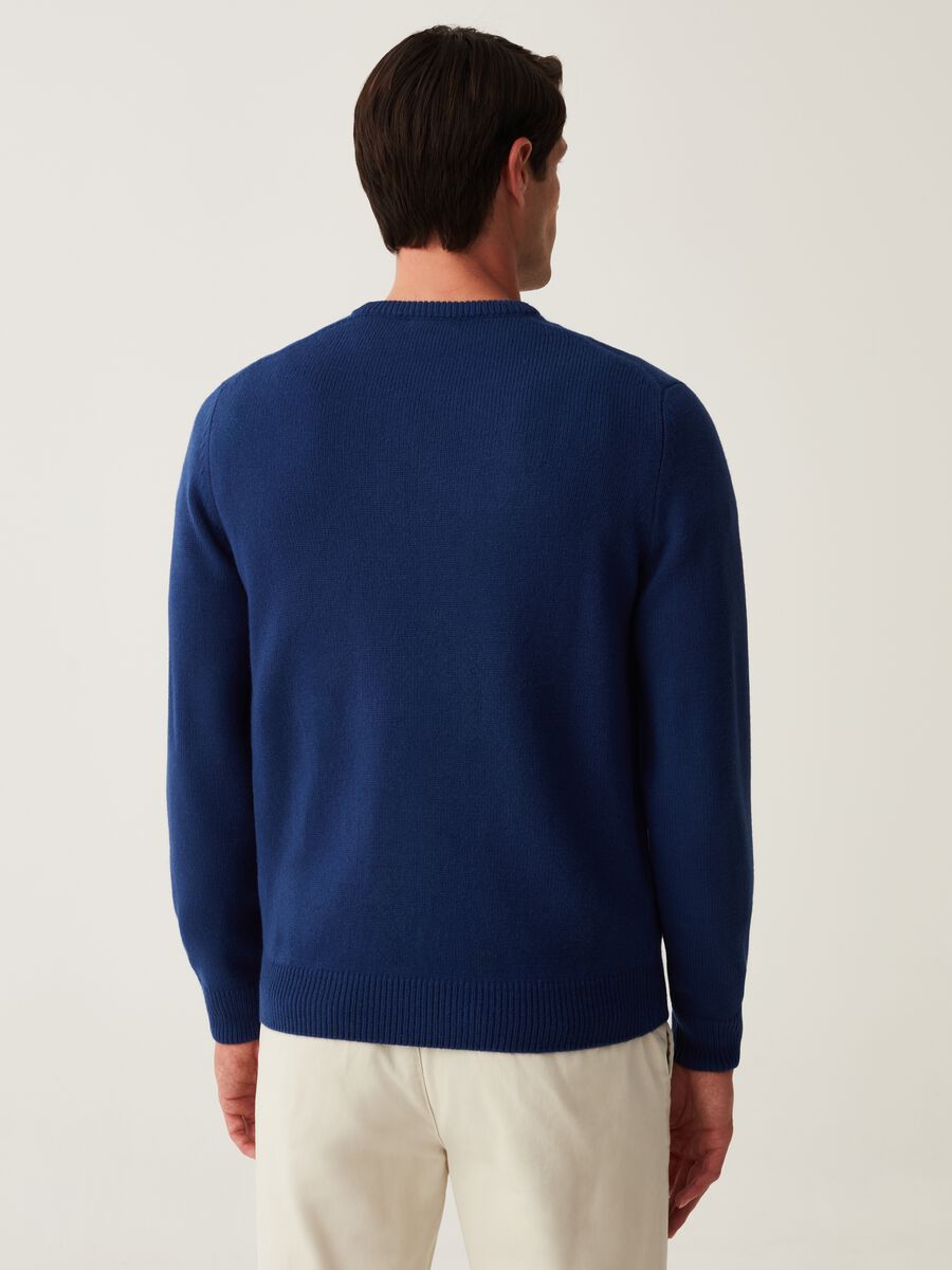 Pullover con scollo rotondo_2