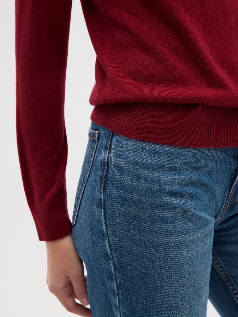 Red Regular Fit Sweater_3