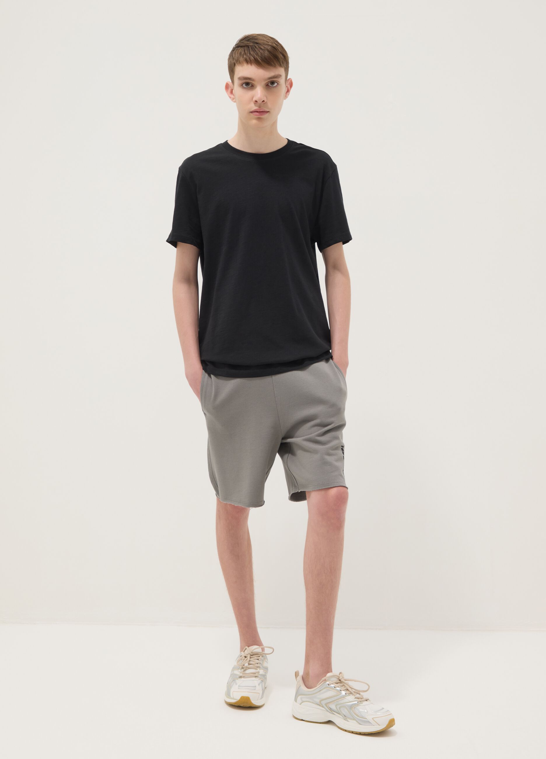Oversize fit grey pure cotton shorts for boys