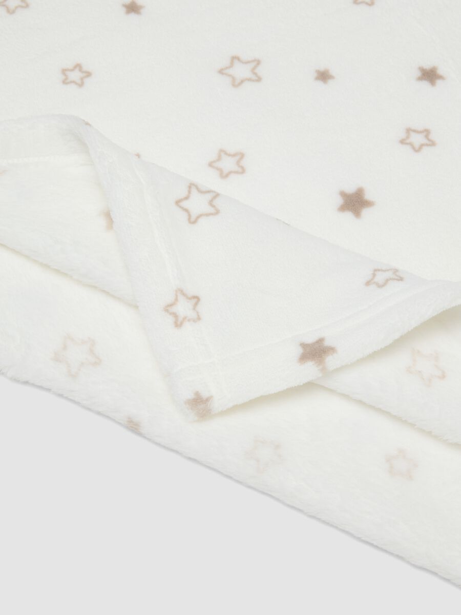 Copertina bianca con stampa stelle per culla effetto pelliccia_2