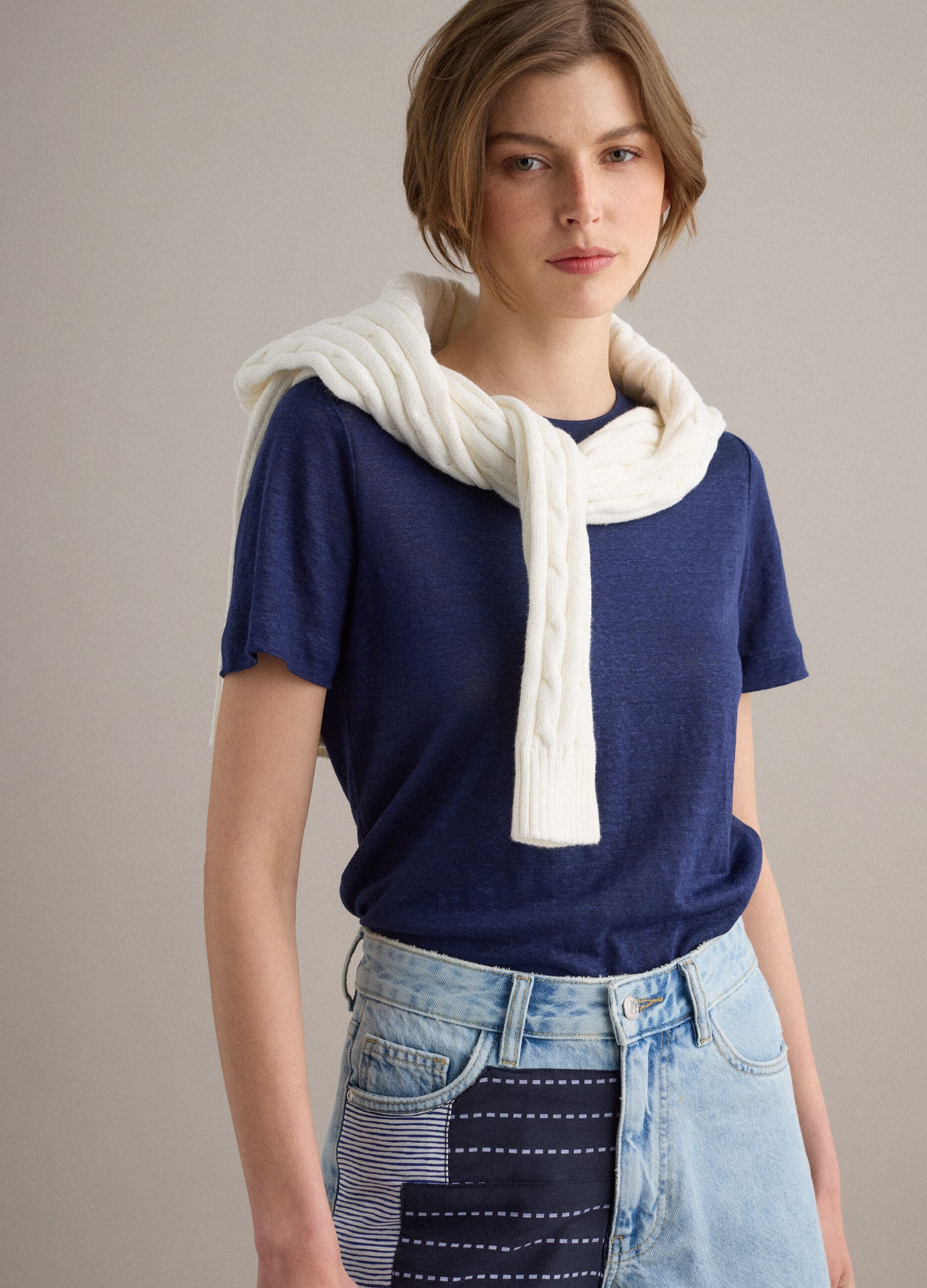 Blue pure linen short-sleeve T-shirt, regular fit
