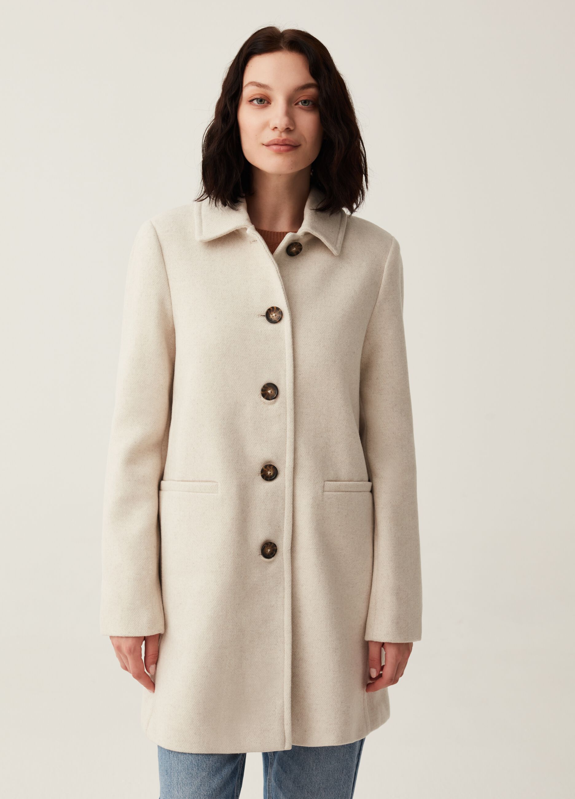 Cappotto monopetto con colletto_1