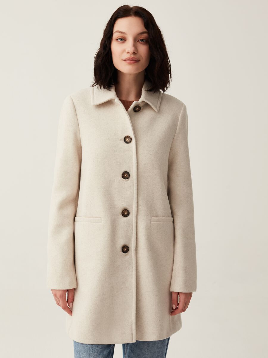 Cappotto monopetto con colletto_1