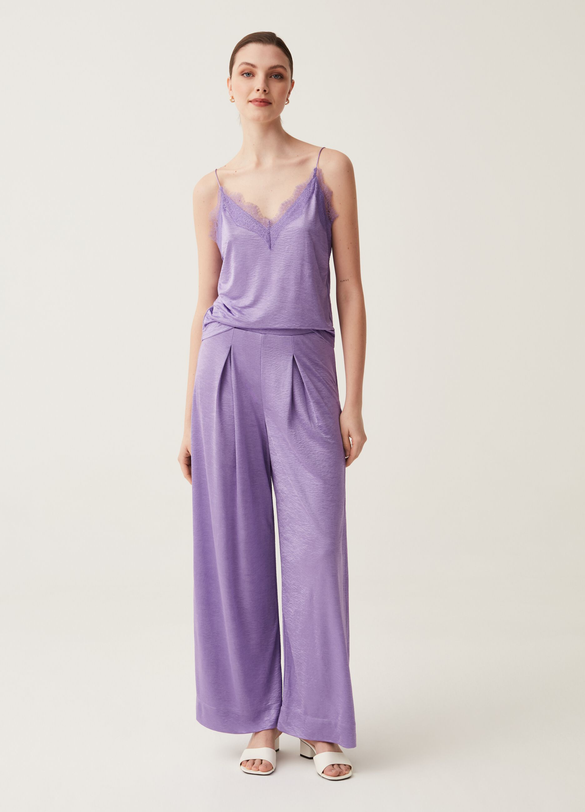 Pantaloni wide leg effetto crinkle_0