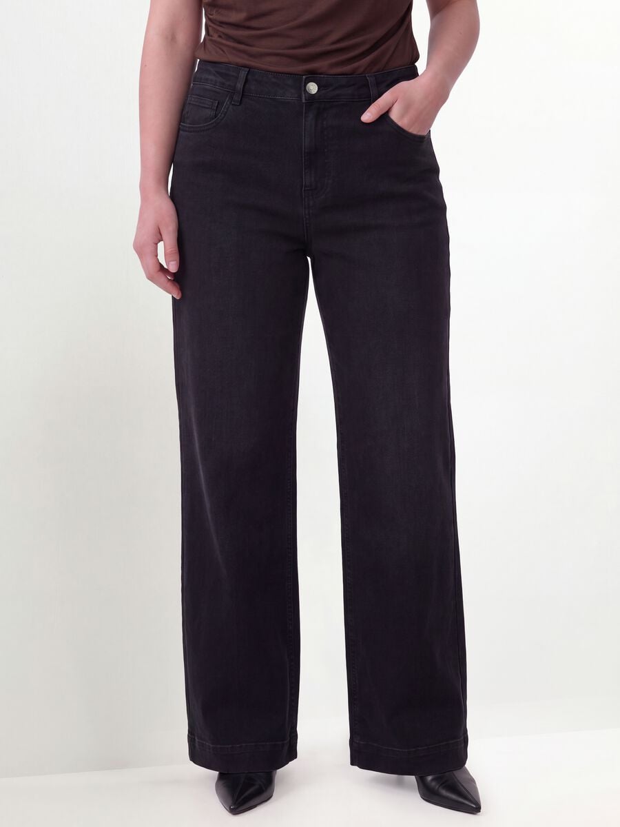 Jeans denim nero in cotone e viscosa elasticizzata bootcut fit_1