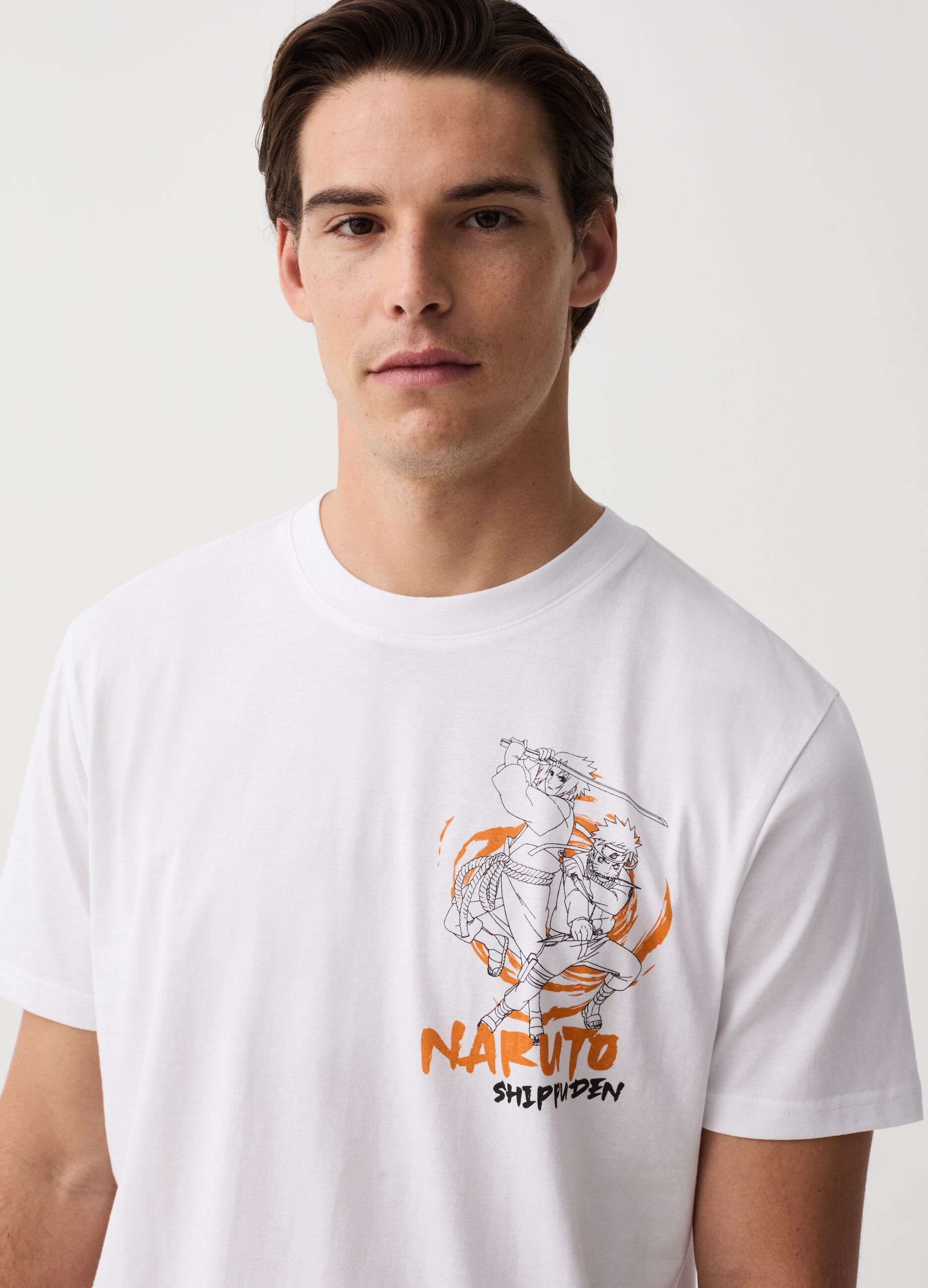 T-shirt con stampa Naruto Shippuden