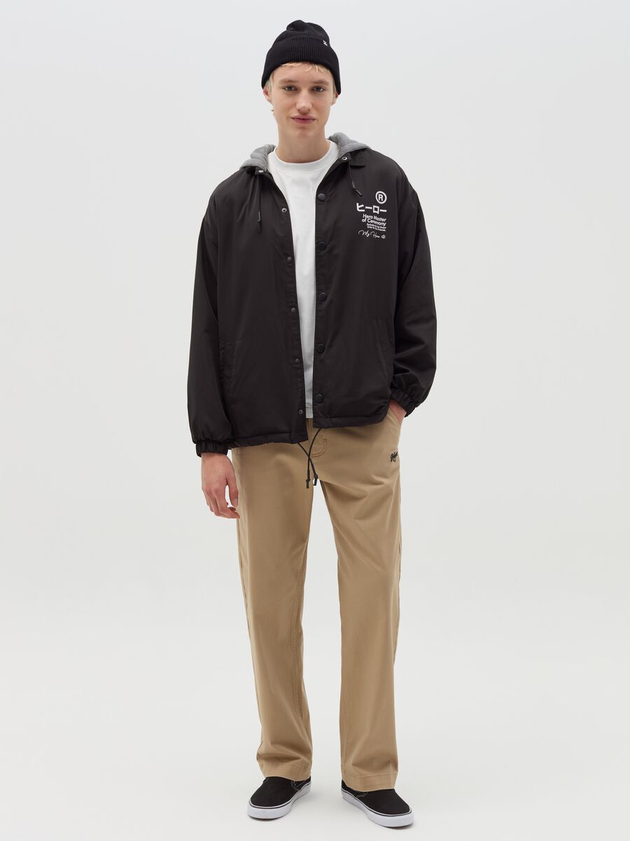 Short jacket with hood and print_1