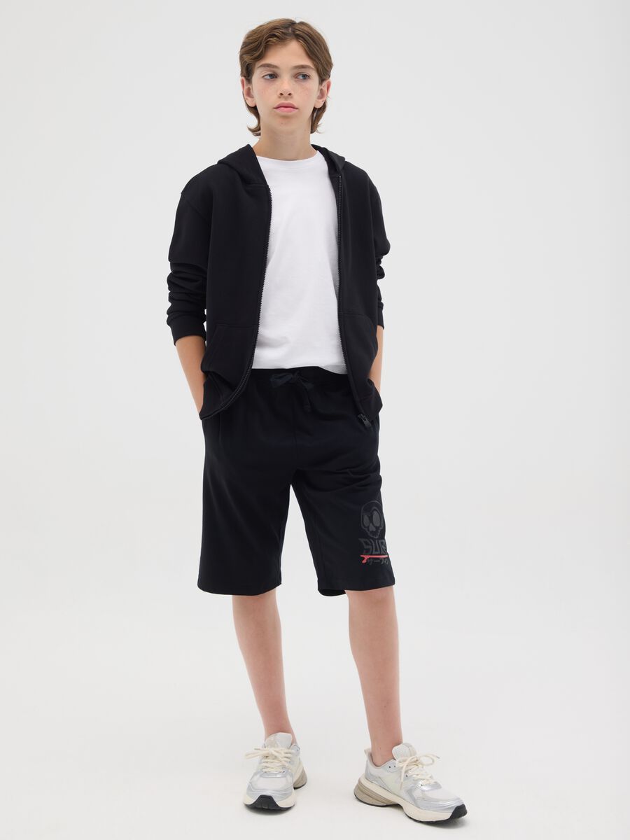 Bermuda da ragazzo in puro cotone nero regular fit con logo_0