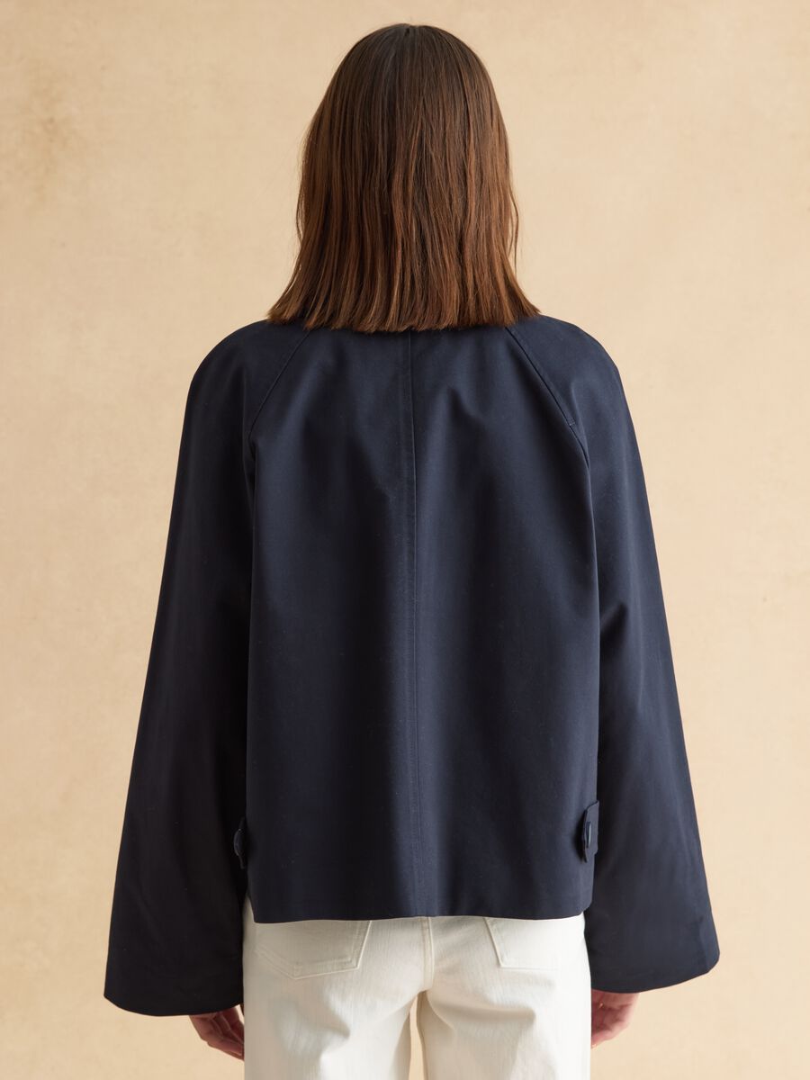 Regular fit blue pure cotton jacket with buttons_3