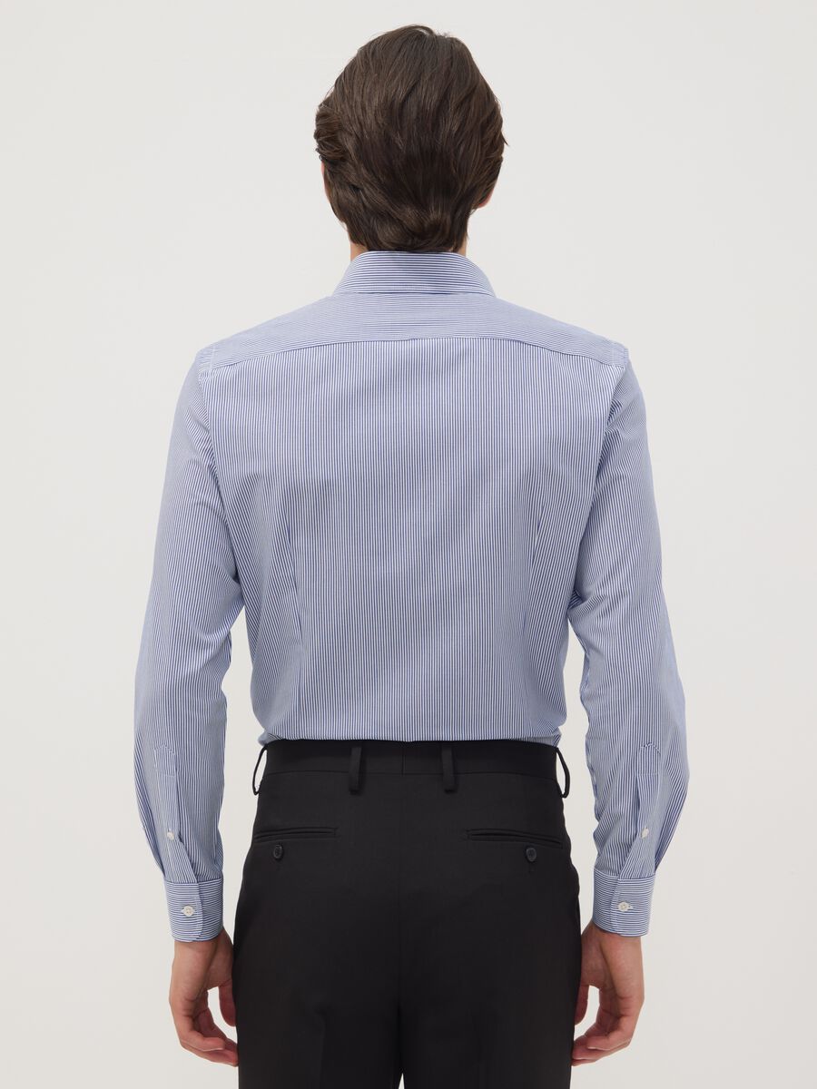 Camicia blu a righe in misto cotone button down easy iron slim fit_3