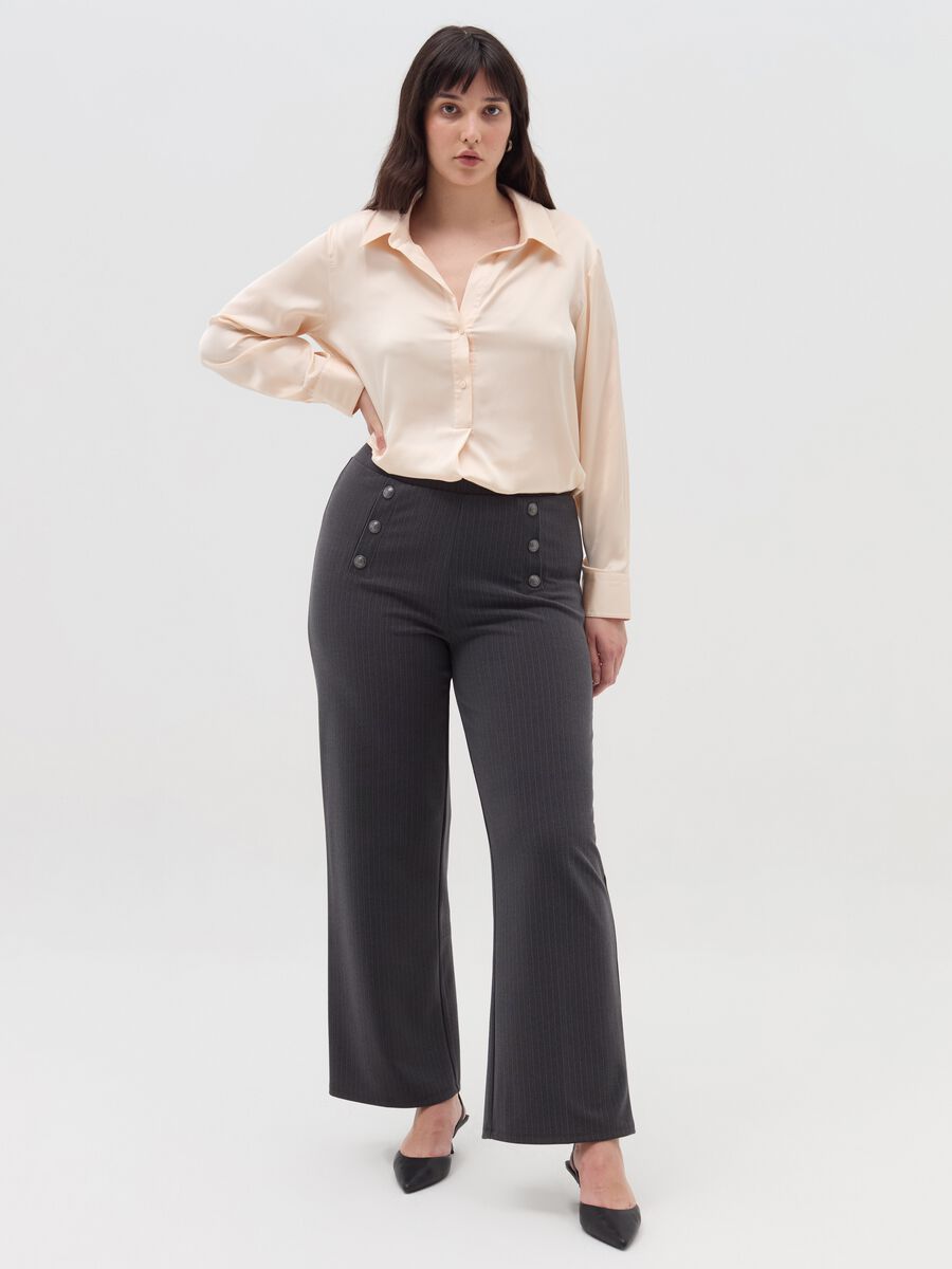 Curvy shirt in satin_1