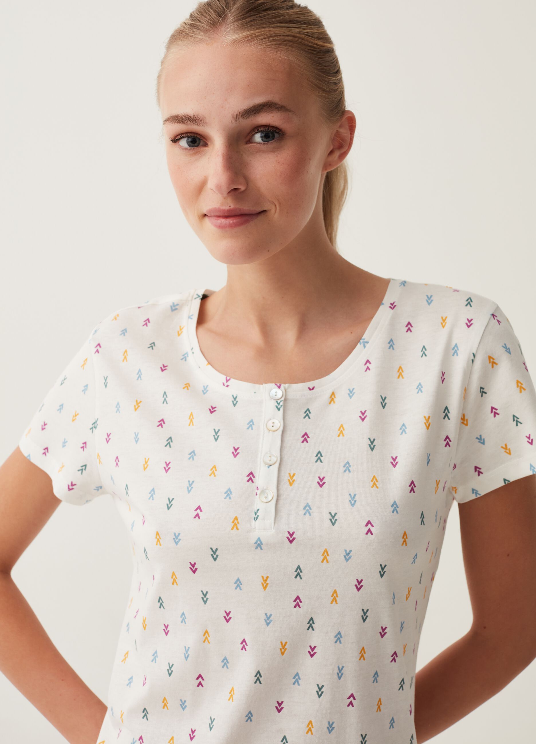 Camicia da notte con stampa all-over_1