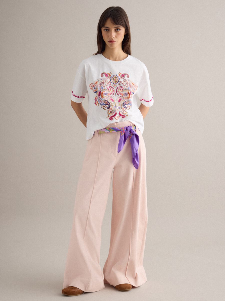 White pure cotton t-shirt regular fit with embroidery_1