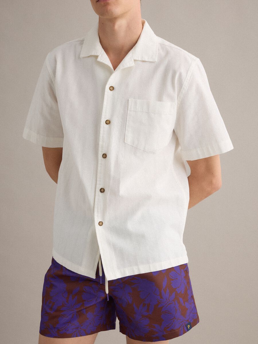 Boxer mare marrone e viola con stampa floreale_2