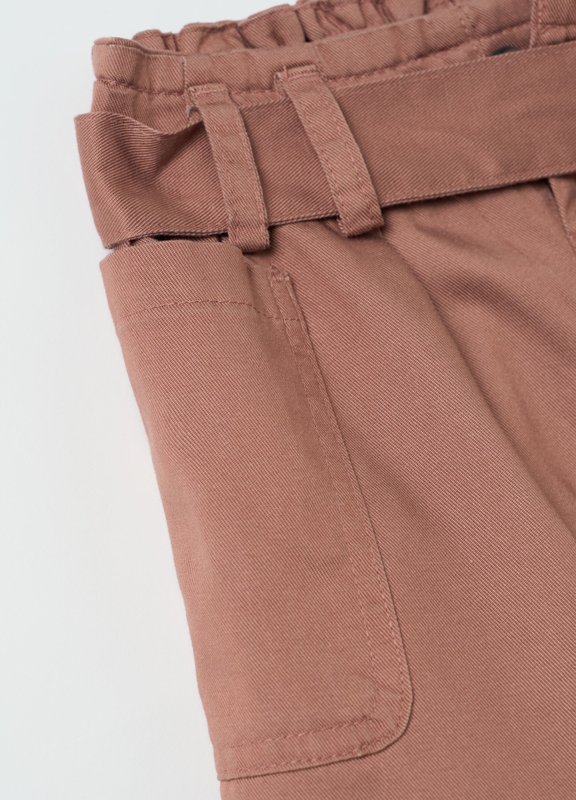 Brown regular fit girl shorts in lyocell and cotton
