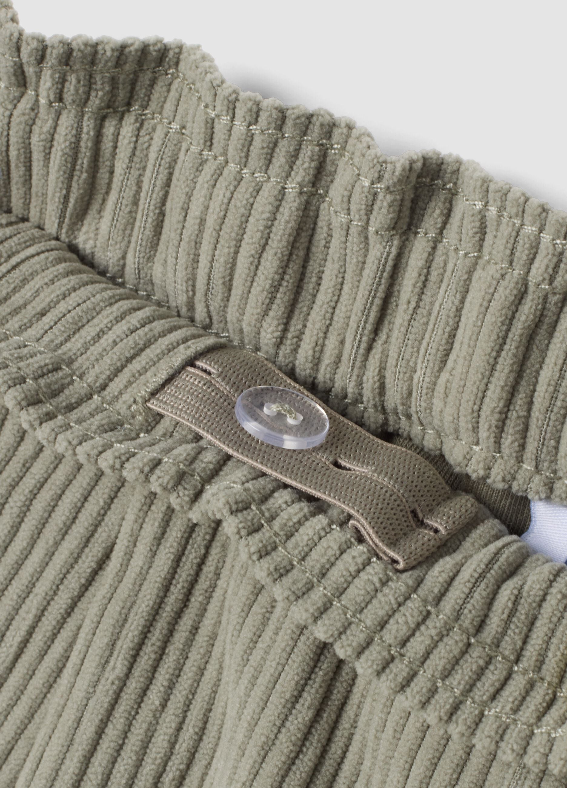 Pantaloni grigi a coste con vita elasticizzata