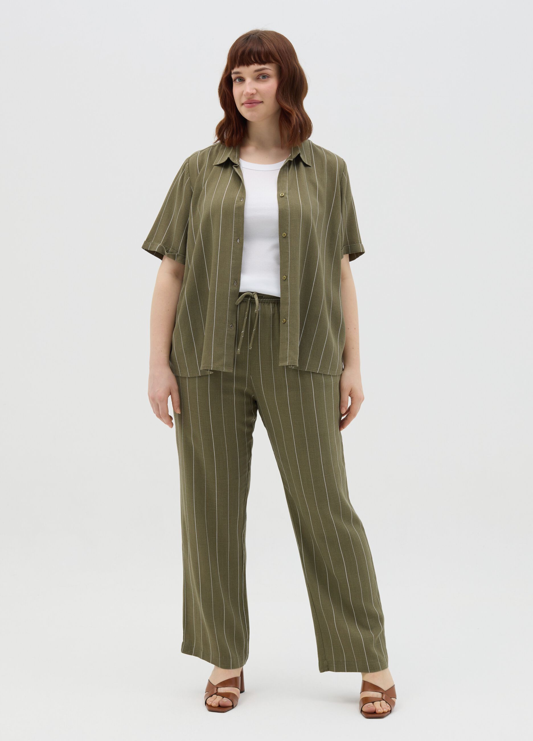 Curvy green wide-leg culotte pinstriped trousers